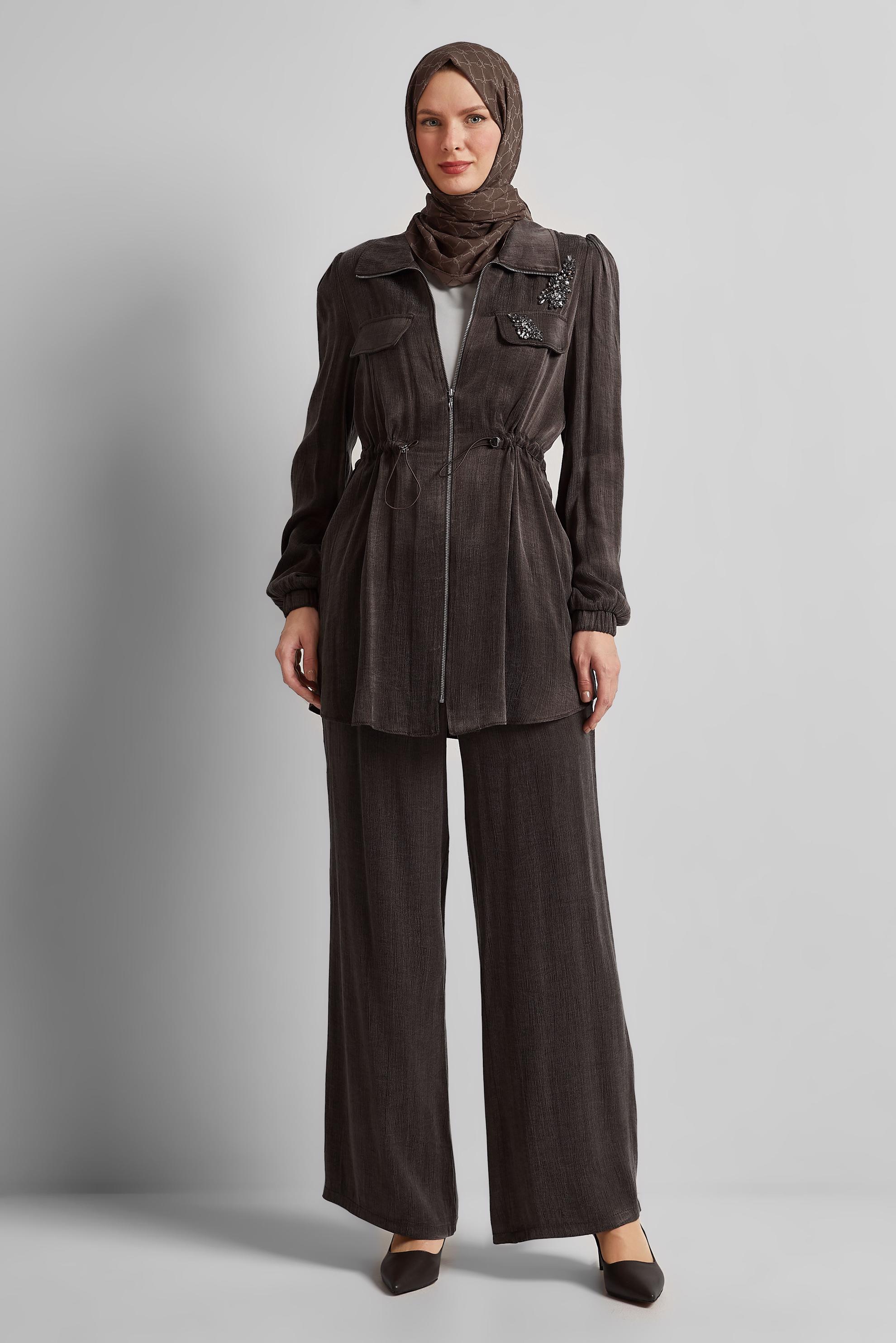 Tesettür giyim KAHVE BELDEN BÜZGÜLÜ PANTOLONLU TAKIM 45482