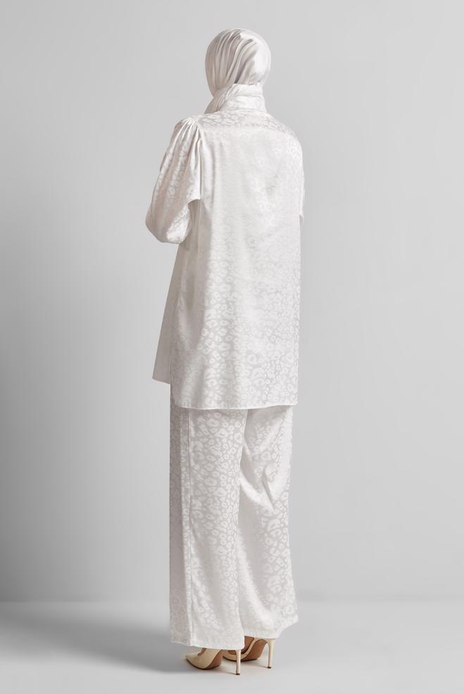 Vêtements hijab BLANC COSTUME PANTALON EN SATIN JACQUARD 45580 - ALVİNA