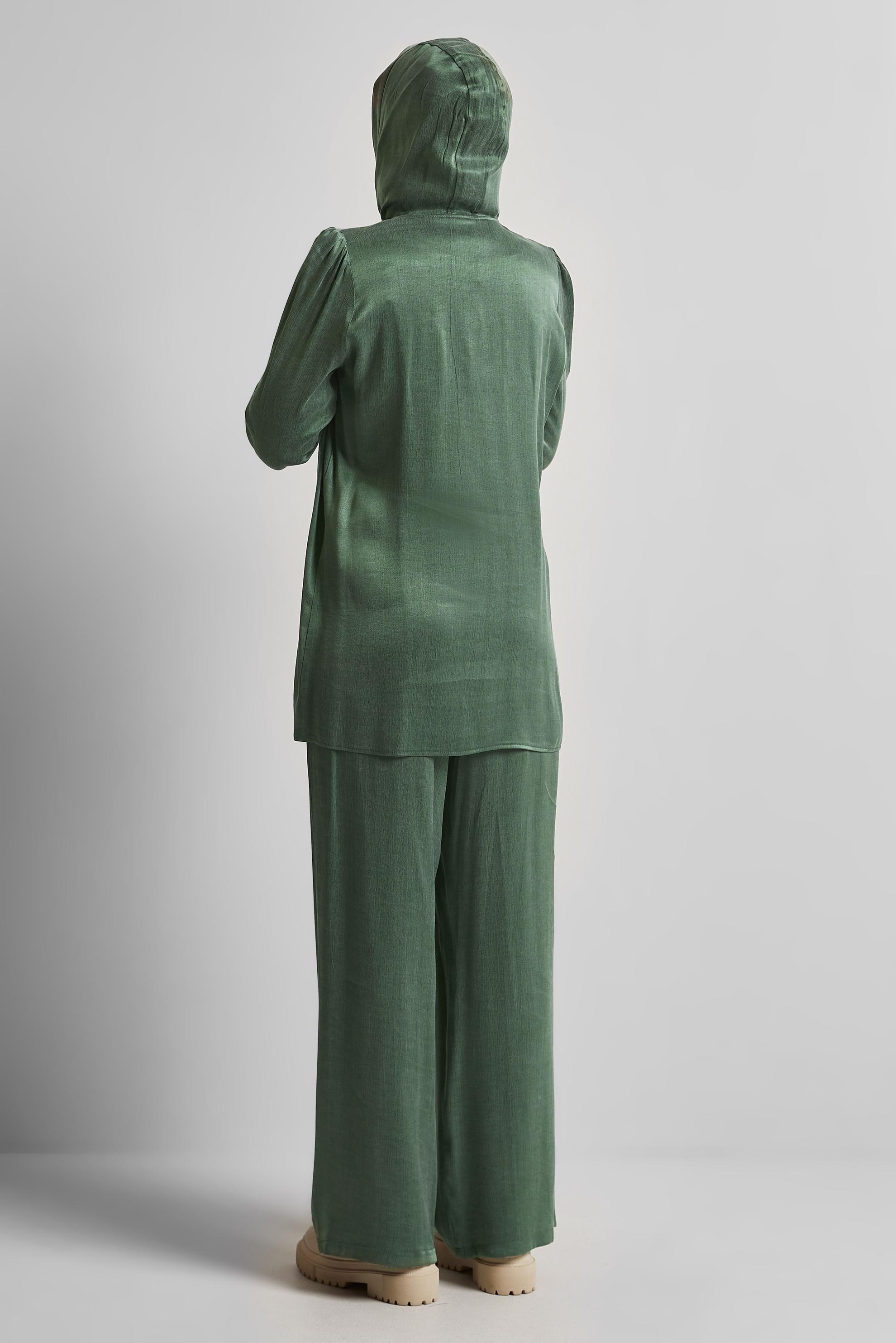 Tesettür giyim YEŞİL KAPÜŞONLU PANTOLONLU TAKIM 45585