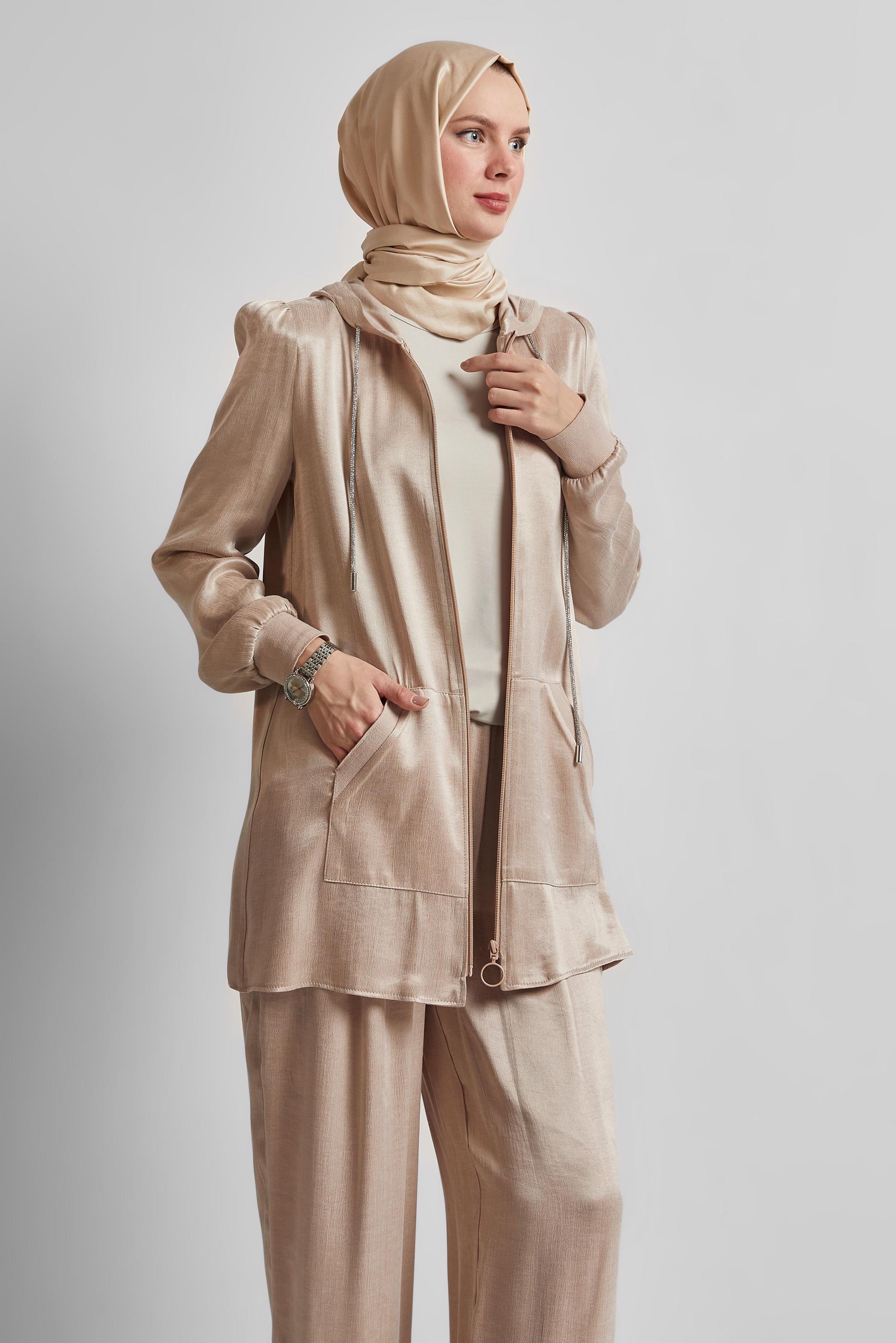 Tesettür giyim BEJ KAPÜŞONLU PANTOLONLU TAKIM 45585