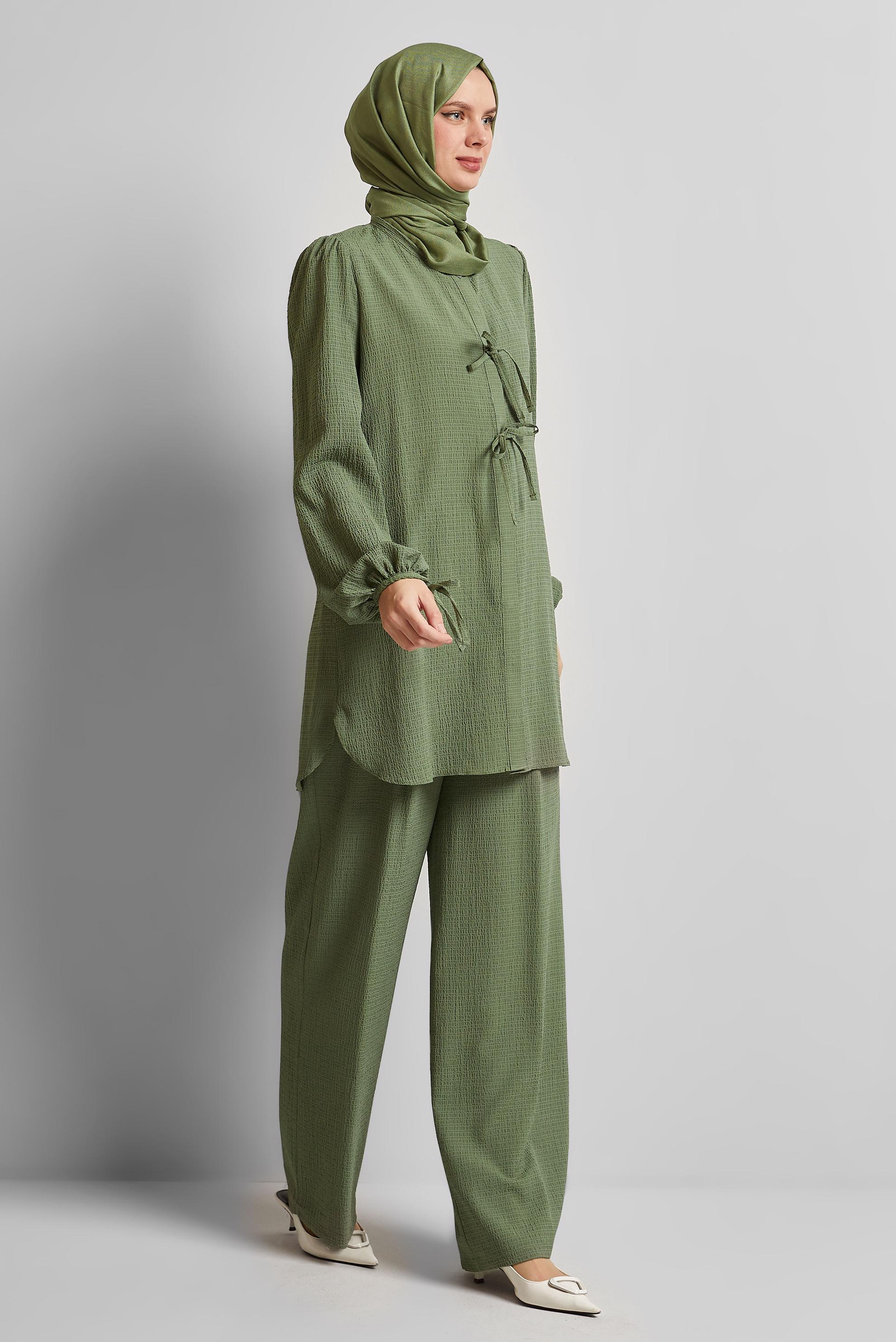 Tesettür giyim HAKİ BAĞCIK DETAYLI PANTOLONLU TAKIM 45620