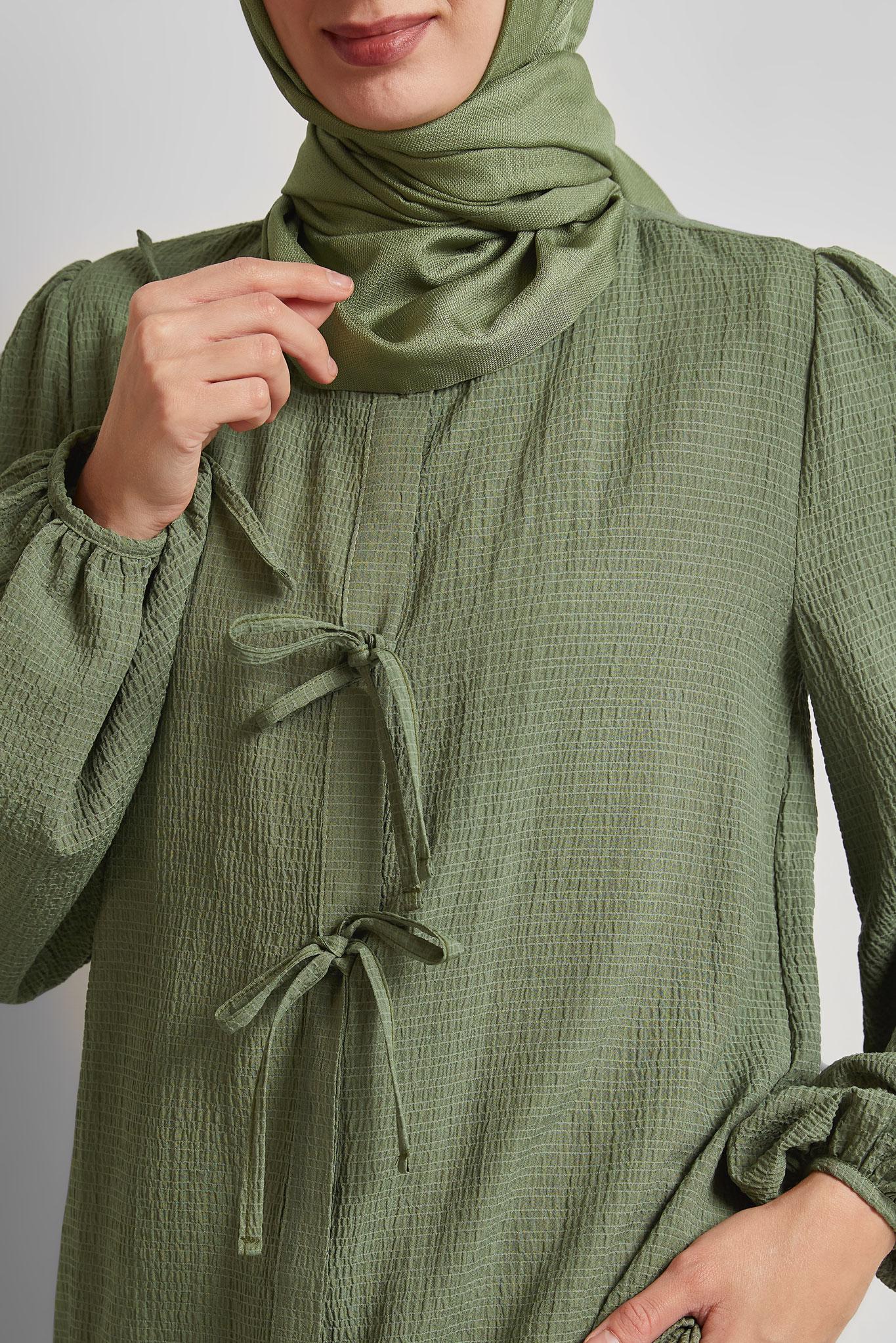 Tesettür giyim HAKİ BAĞCIK DETAYLI PANTOLONLU TAKIM 45620