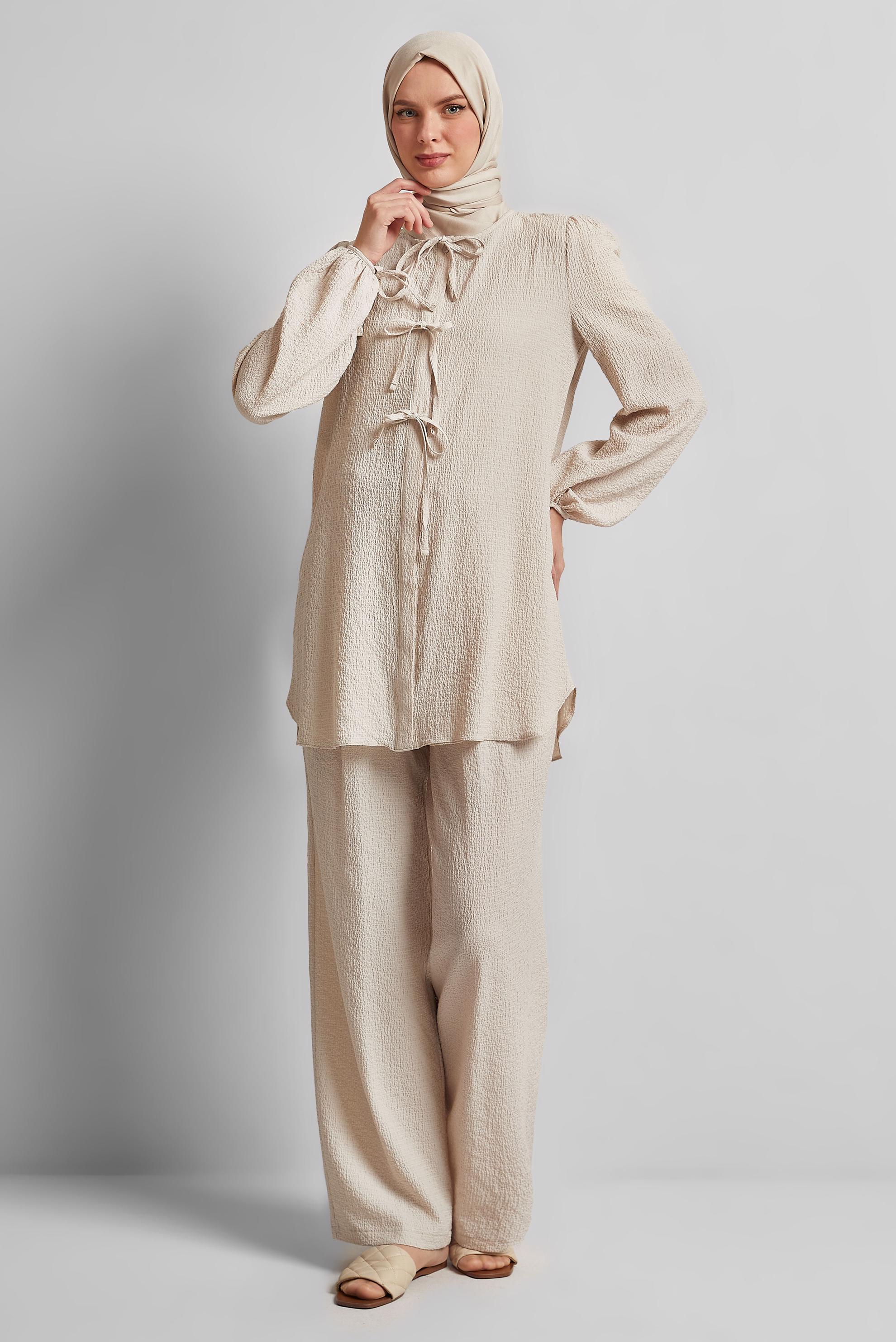 Tesettür giyim BEJ BAĞCIK DETAYLI PANTOLONLU TAKIM 45620