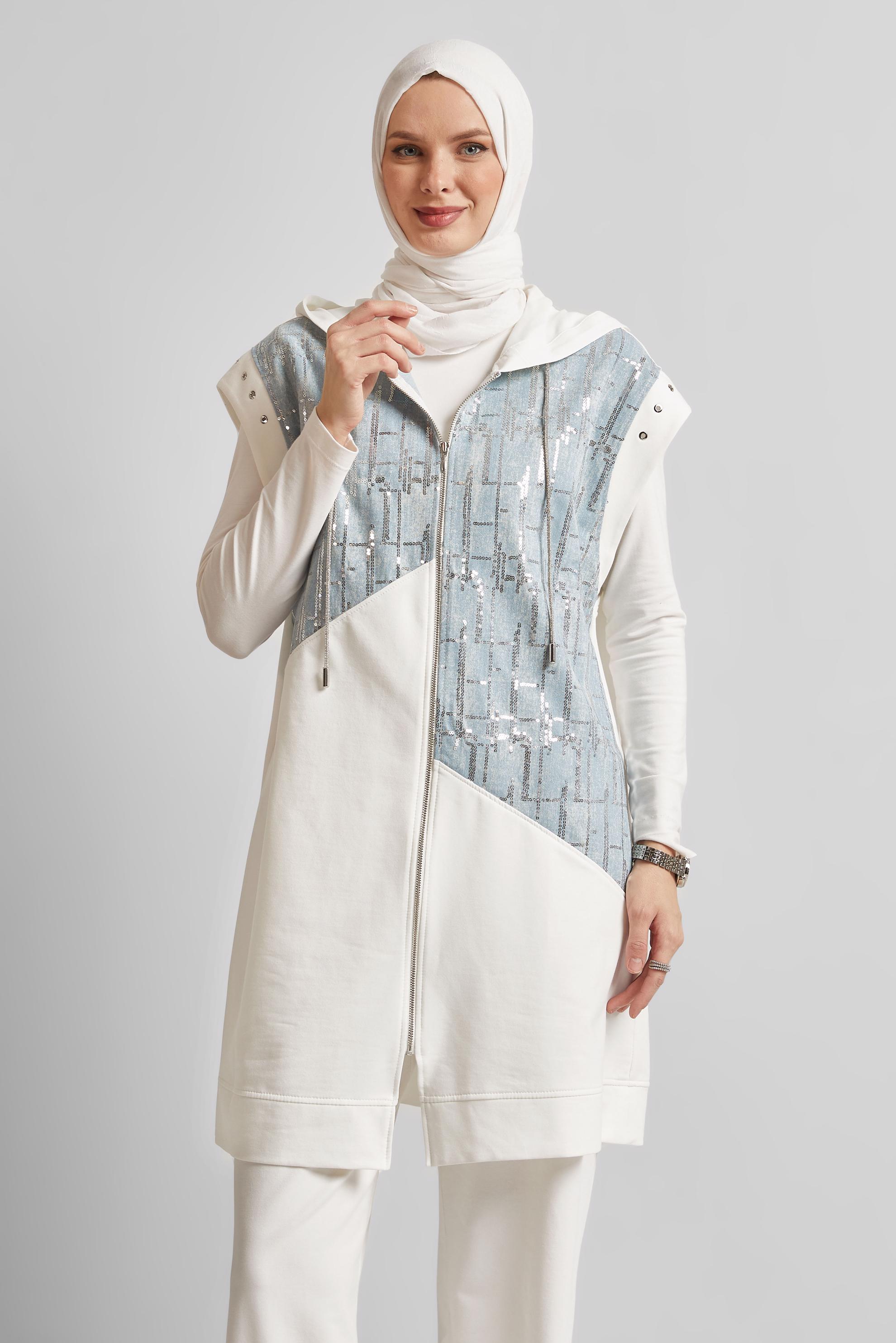 Tesettür giyim BEYAZ KAPÜŞONLU PANTOLONLU EŞOFMAN TAKIM 45664