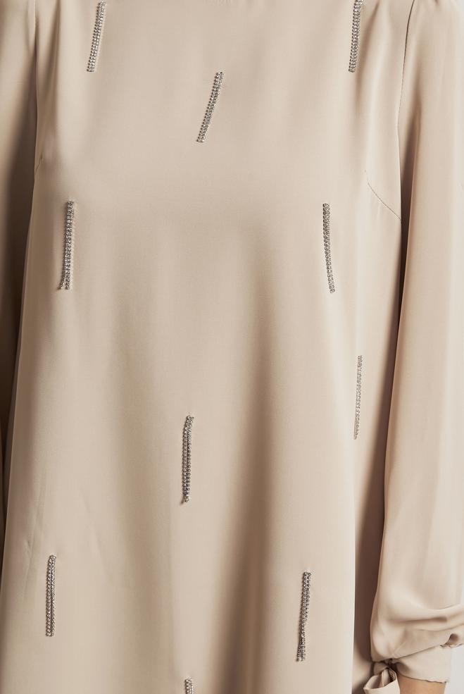 Tesettür giyim BEJ TAŞ DETAYLI PANTOLONLU TAKIM 45669 - ALVİNA