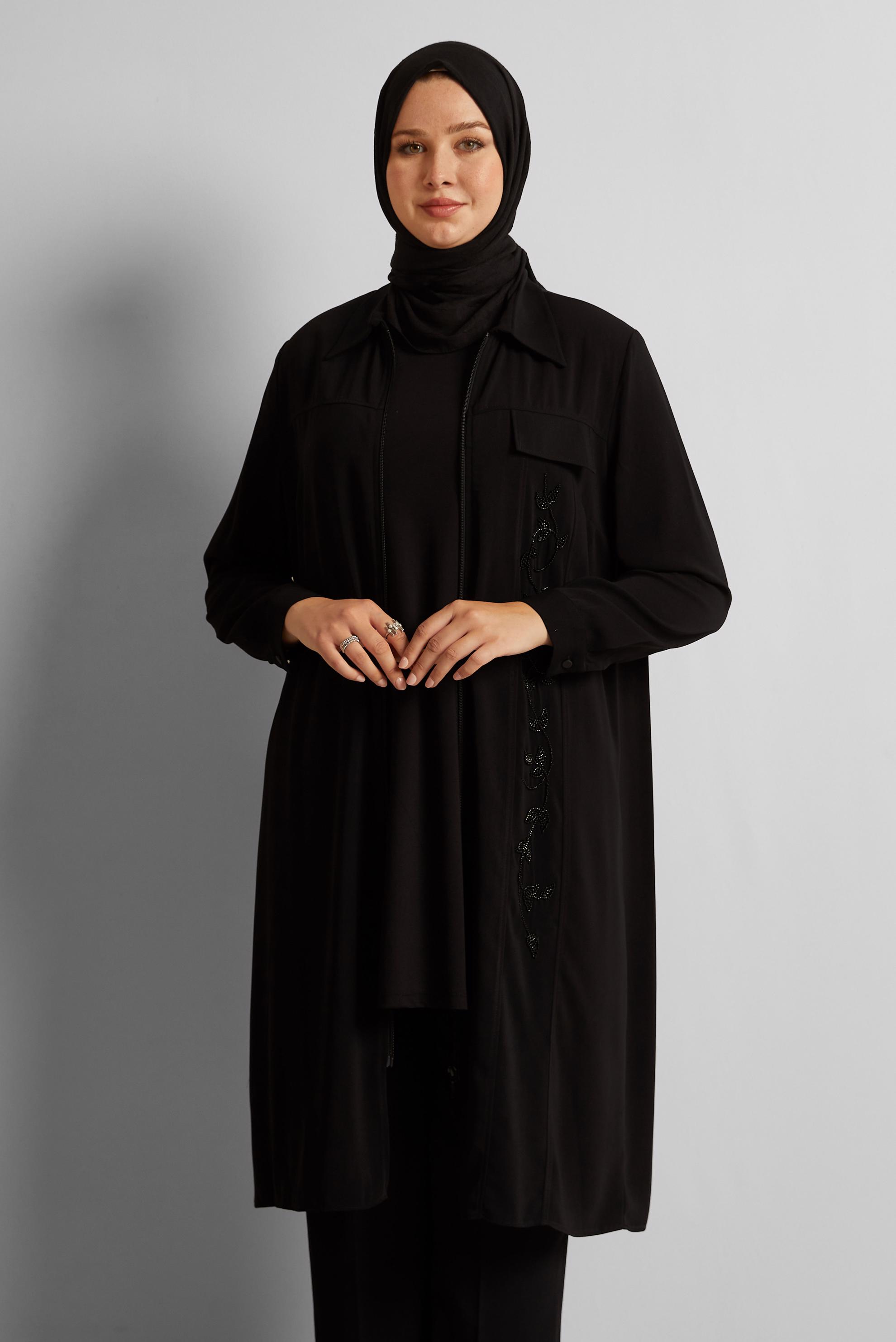 Tesettür giyim SİYAH İŞLEMELİ BÜYÜK BEDEN TUNİK 20556