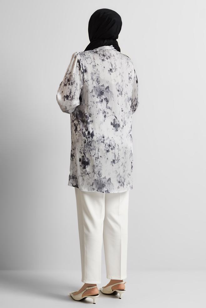 Vêtements hijab NOIR TUNIQUE EN SATIN À MOTIFS 20708 - ALVİNA