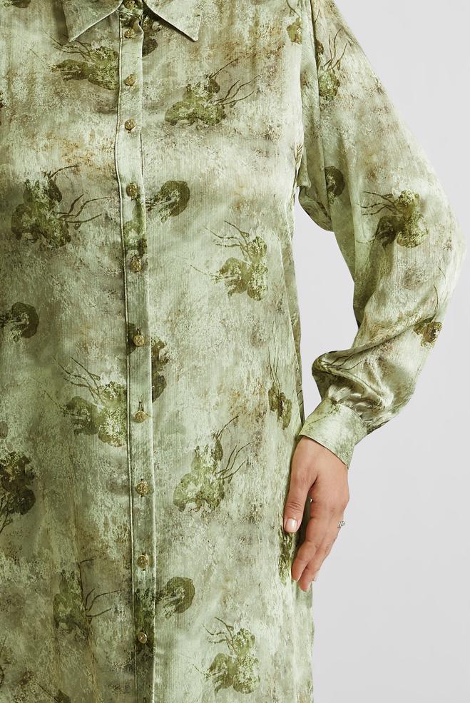 Vêtements hijab VERT TUNIQUE EN SATIN À MOTIFS 20738 - ALVİNA