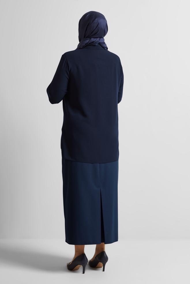 Vêtements hijab BLEU MARINE TUNIQUE AVEC BROCHE 20752 - ALVİNA