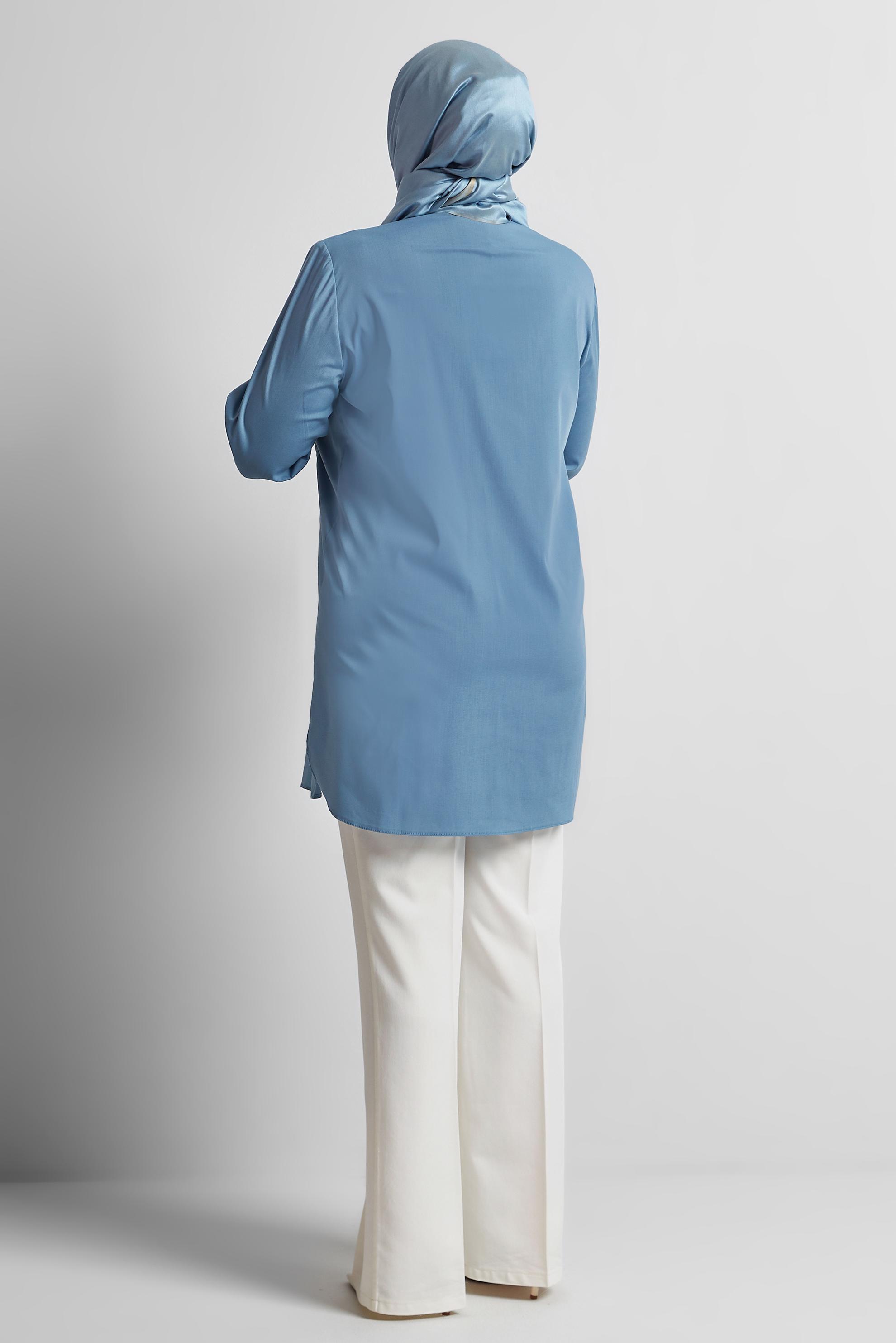 Vêtements hijab BLEU MARINE TUNIQUE BRODÉE 20760