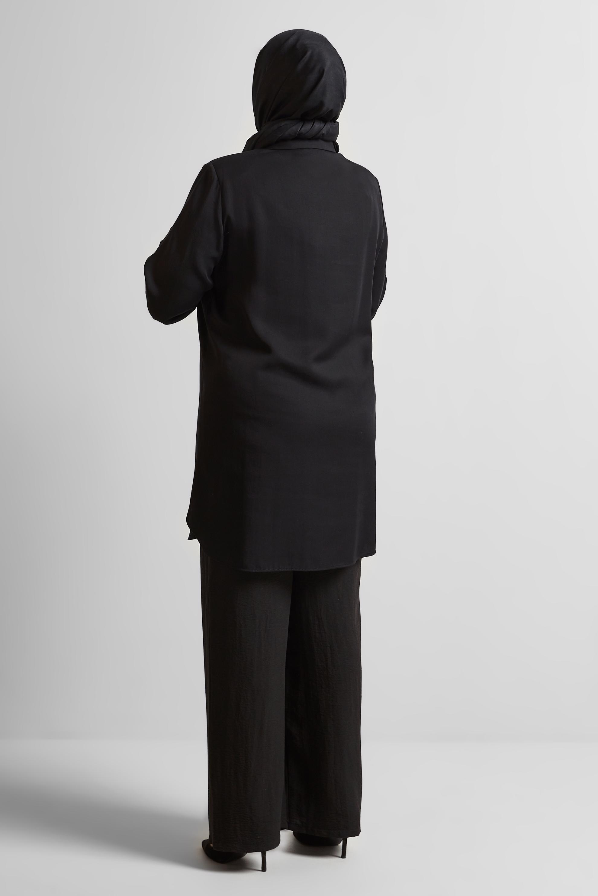 Tesettür giyim SİYAH ZİNCİR DETAYLI BÜYÜK BEDEN TUNİK 20761