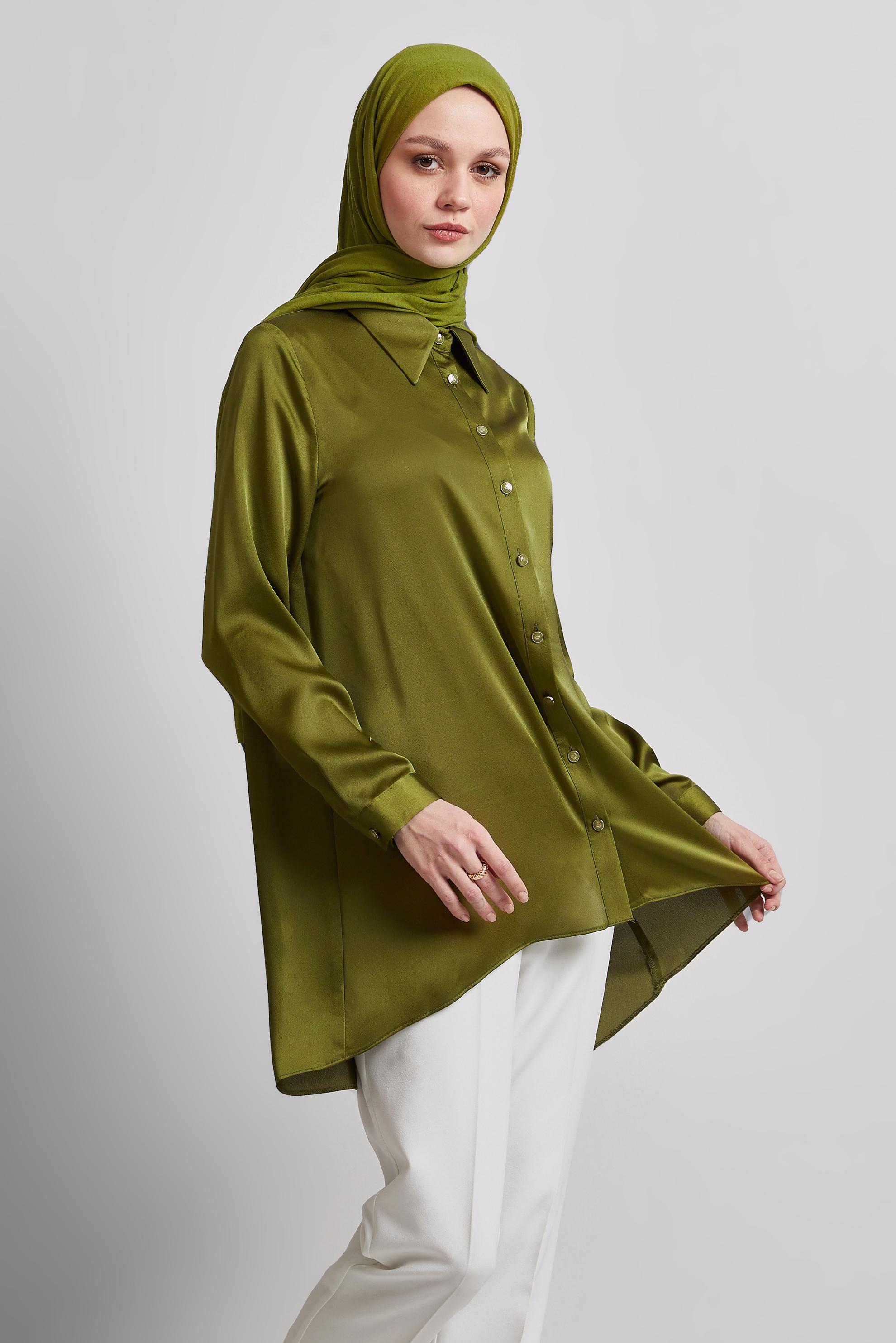 Tesettür giyim YEŞİL ASİMETRİK KESİM SATEN TUNİK 44615