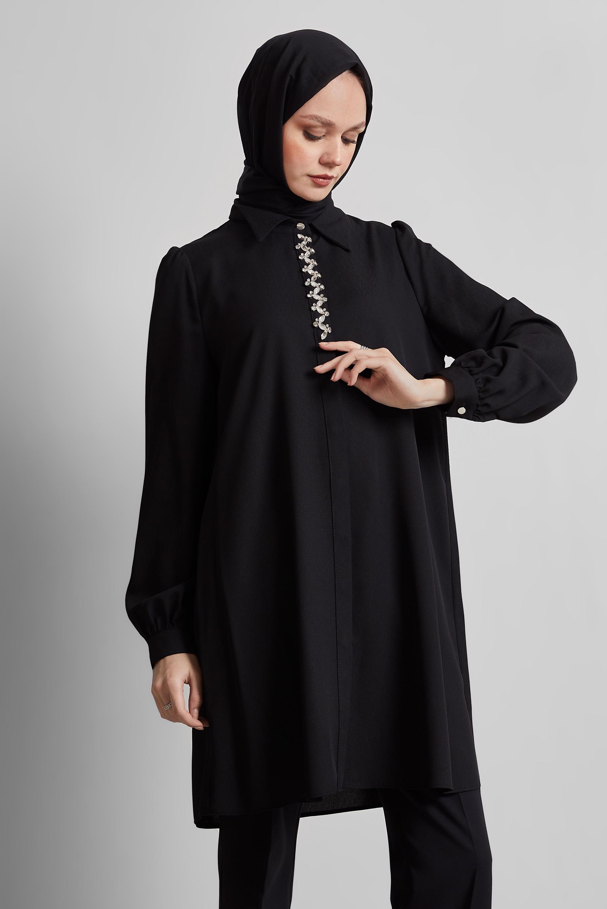 Tesettür giyim SİYAH TAŞ DETAYLI TUNİK 44666