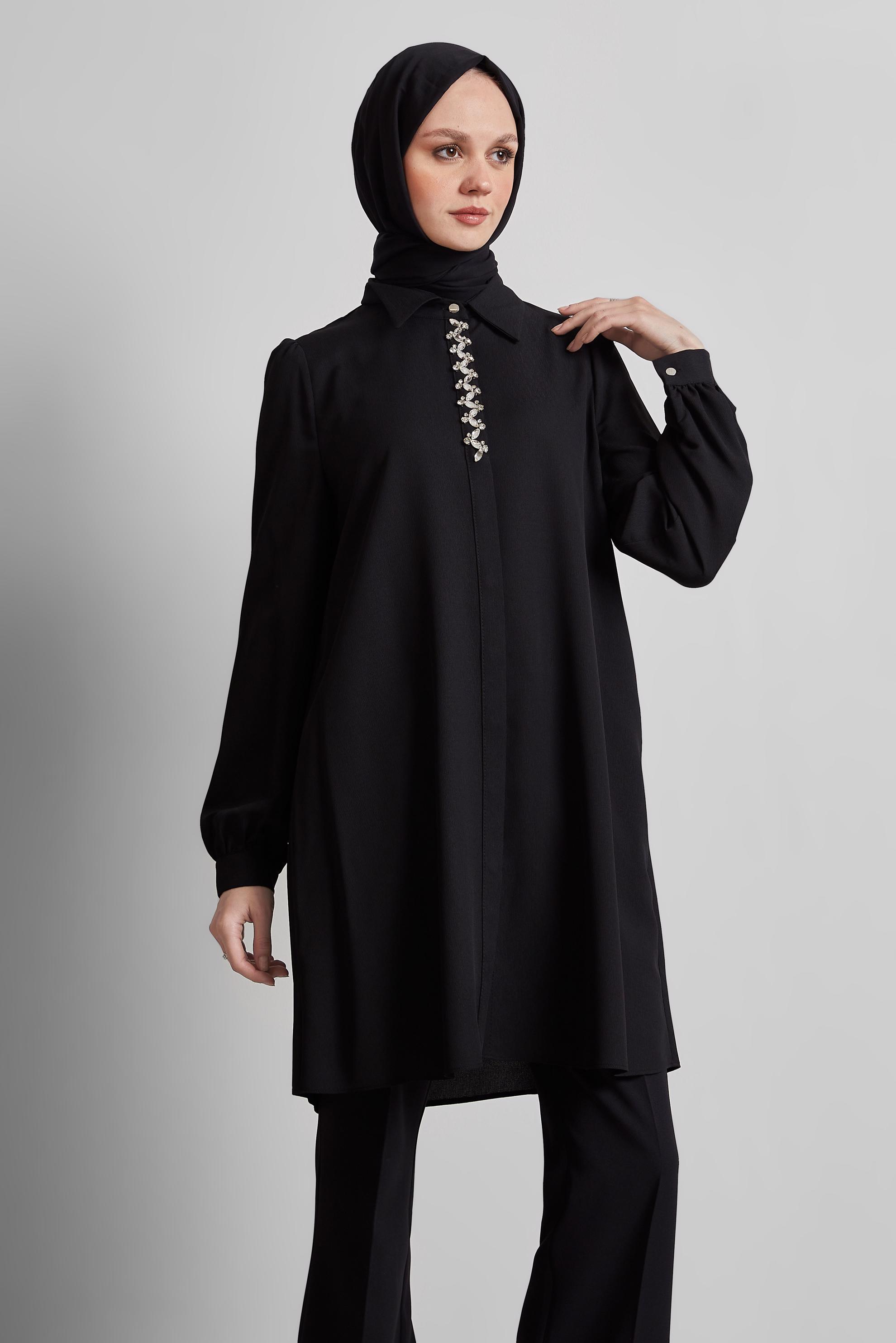 Tesettür giyim SİYAH TAŞ DETAYLI TUNİK 44666
