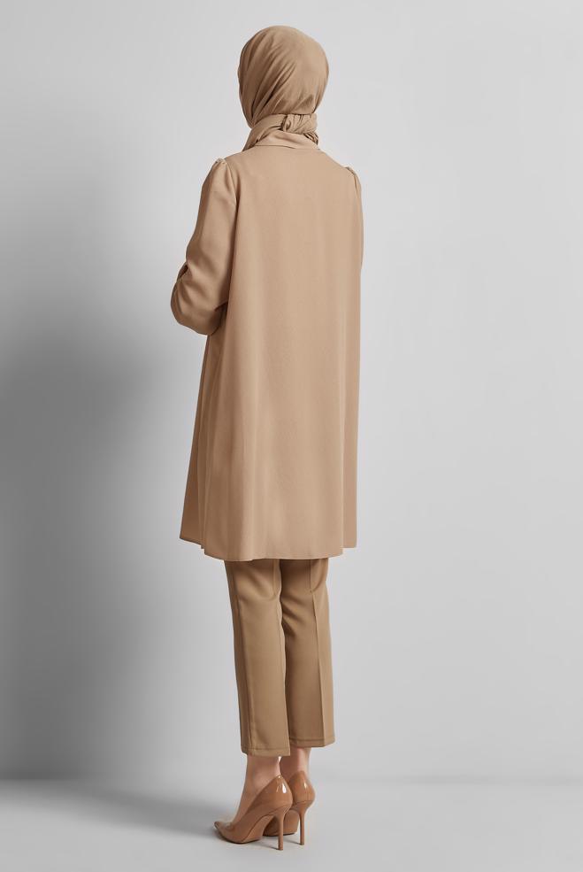 Tesettür giyim BEJ TAŞ DETAYLI TUNİK 44666 - ALVİNA