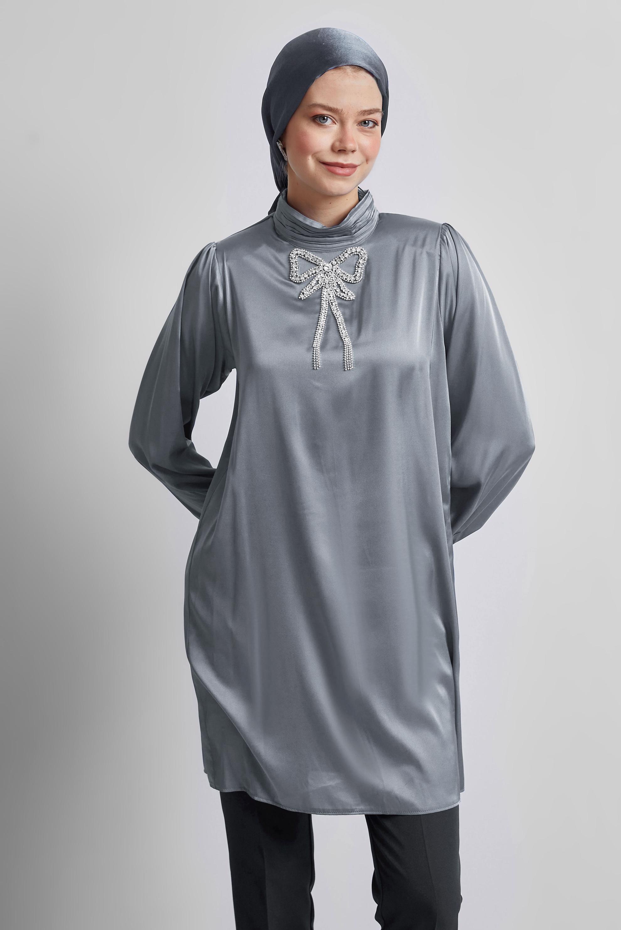 Vêtements hijab GRIS TUNIQUE BRODÉE DE PIERRES PRÉCIEUSES 44685