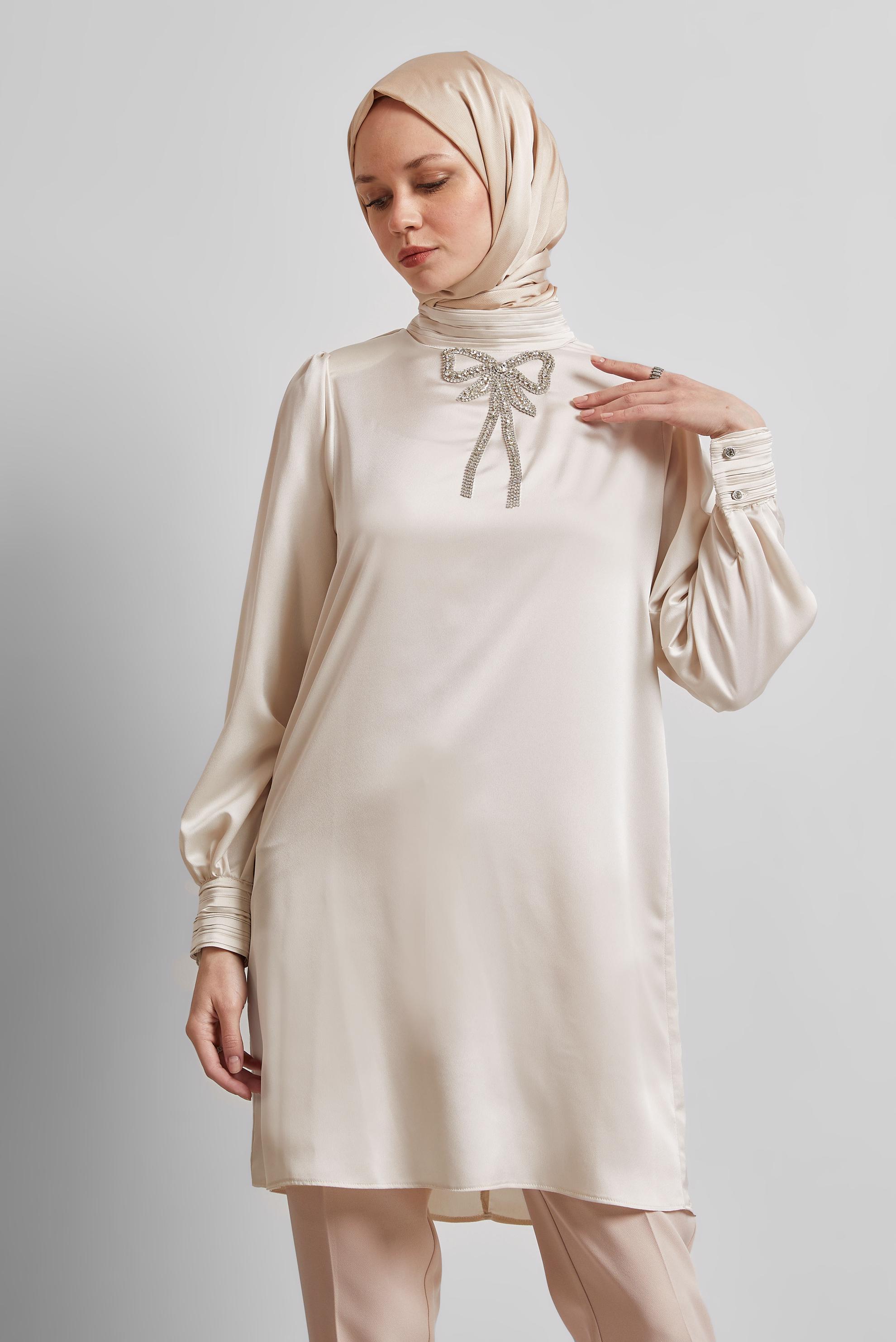 Tesettür giyim BEJ TAŞ DETAYLI TUNİK 44685