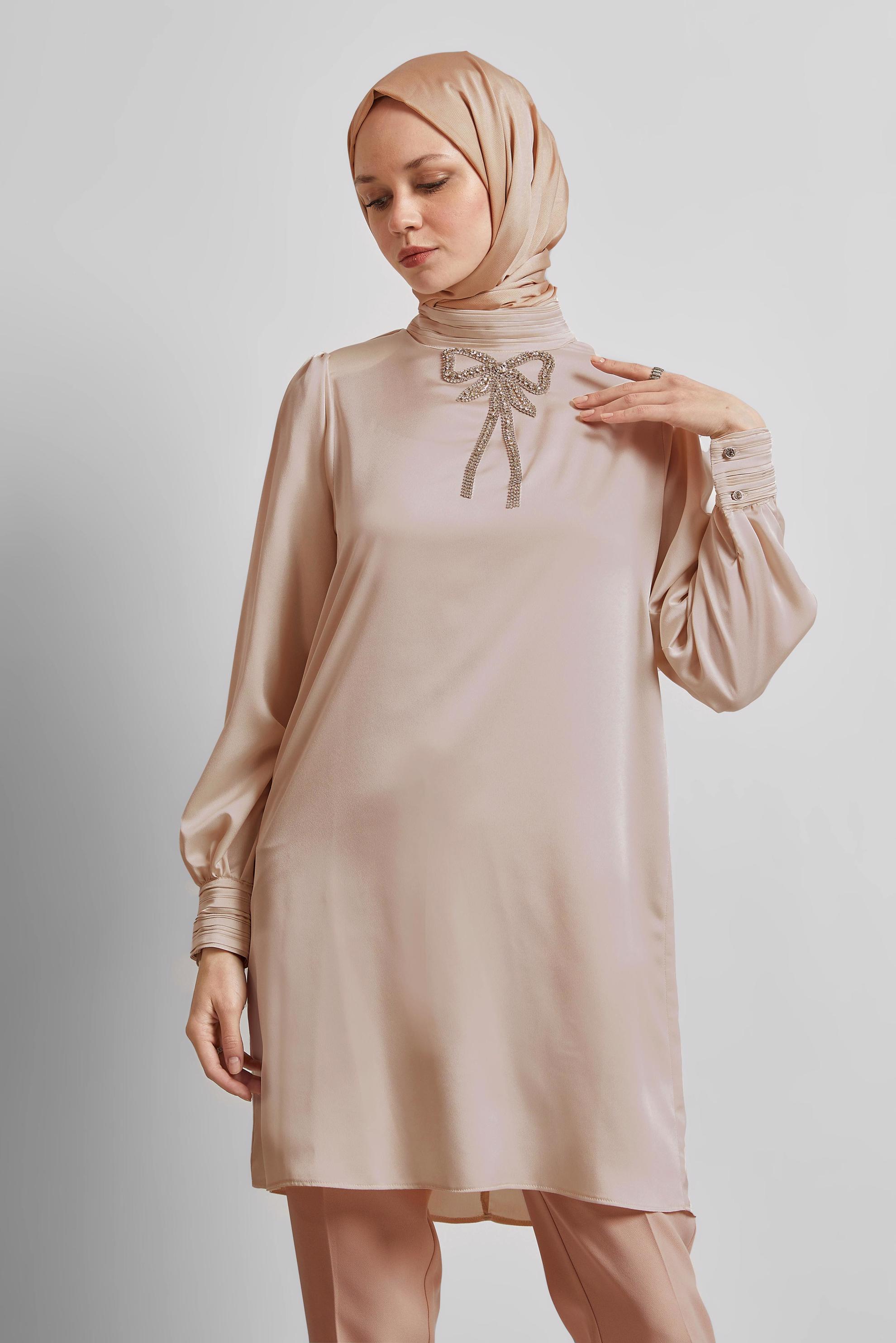 Vêtements hijab BEIGE TUNIQUE BRODÉE DE PIERRES PRÉCIEUSES 44685