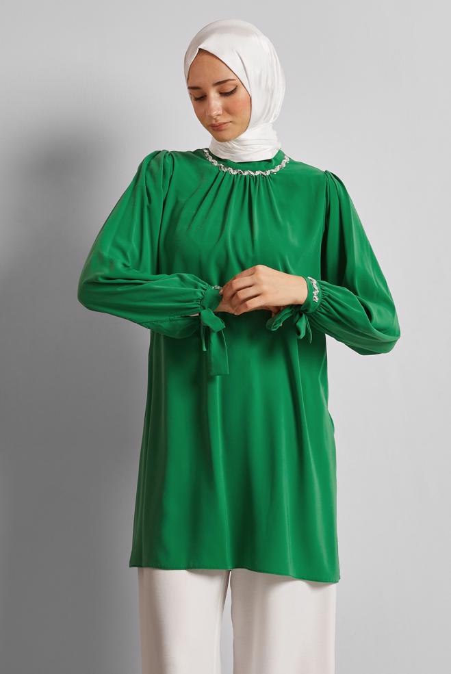 Hijab-Kleidung GRÜN TUNIKA MIT JEWEILIGEN DETAILS 44687 - ALVİNA