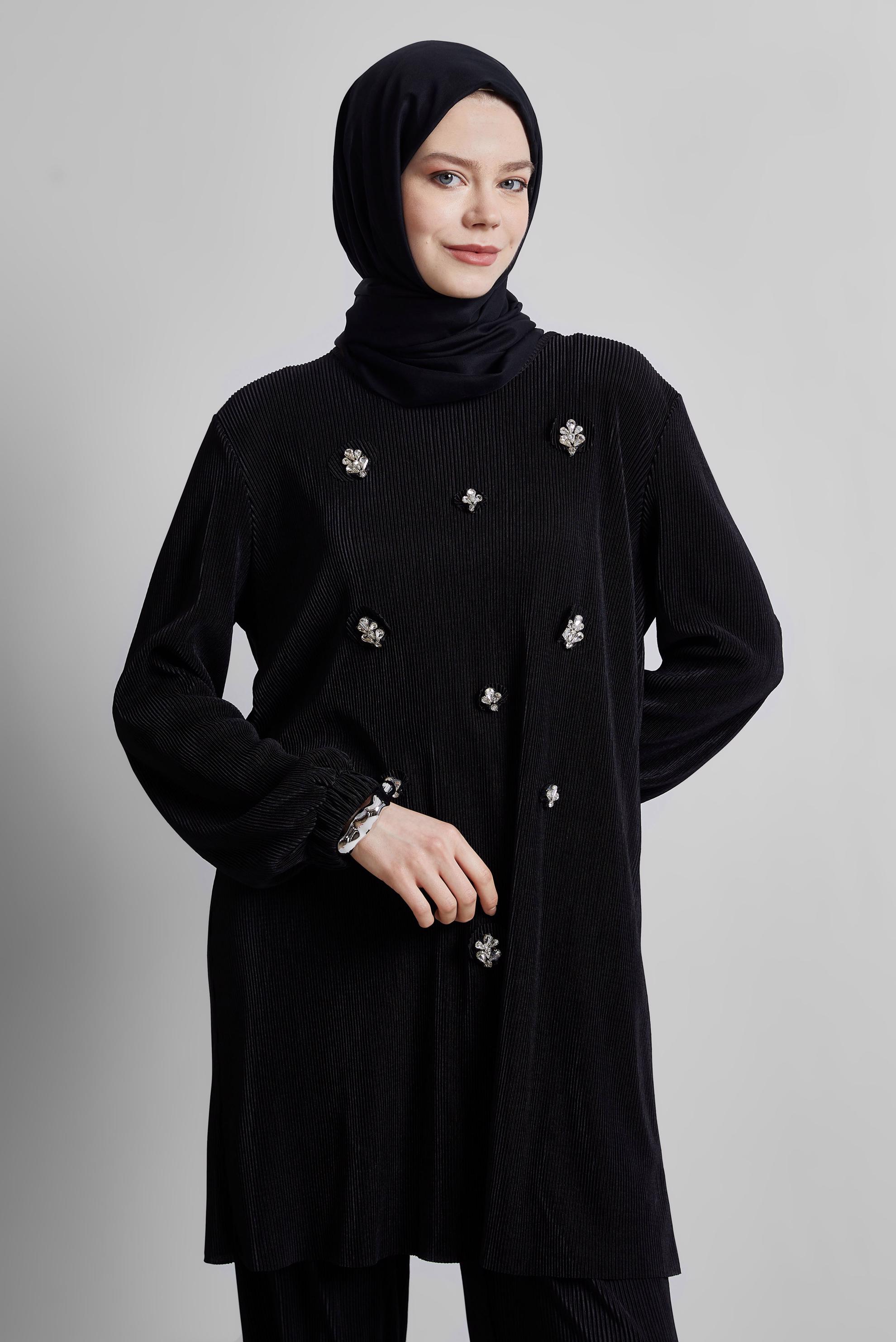 Tesettür giyim SİYAH TAŞ DETAYLI TUNİK 44689
