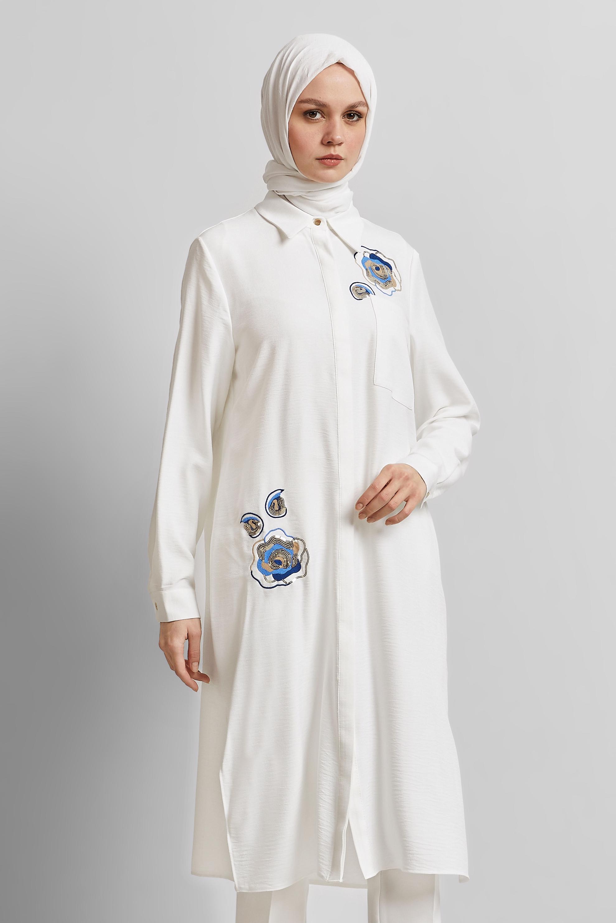 Tesettür giyim BEYAZ İŞLEME DETAYLI TUNİK 44774