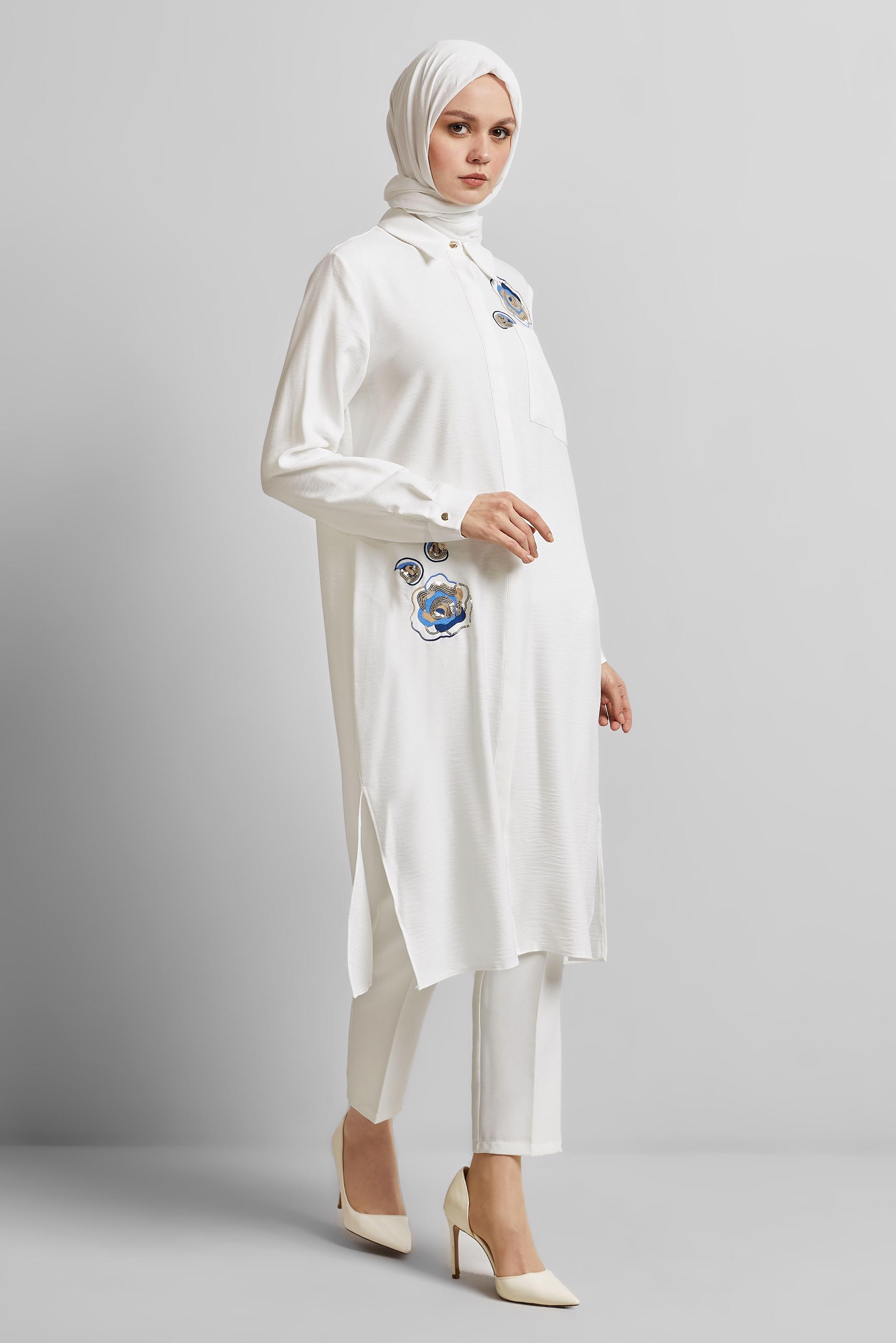 Tesettür giyim BEYAZ İŞLEME DETAYLI TUNİK 44774