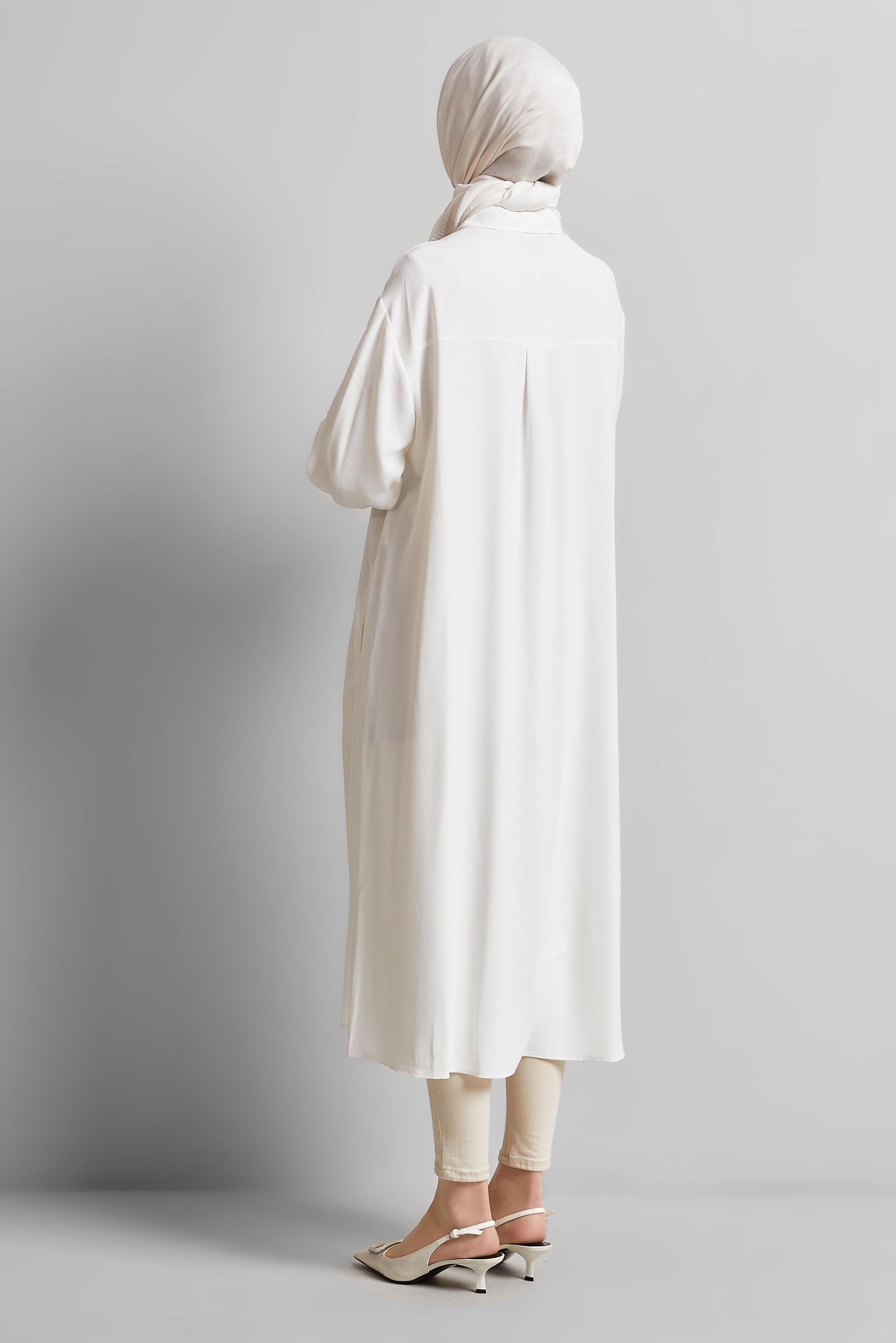 Tesettür giyim BEYAZ BONCUK İŞLEMELİ UZUN TUNİK 44783