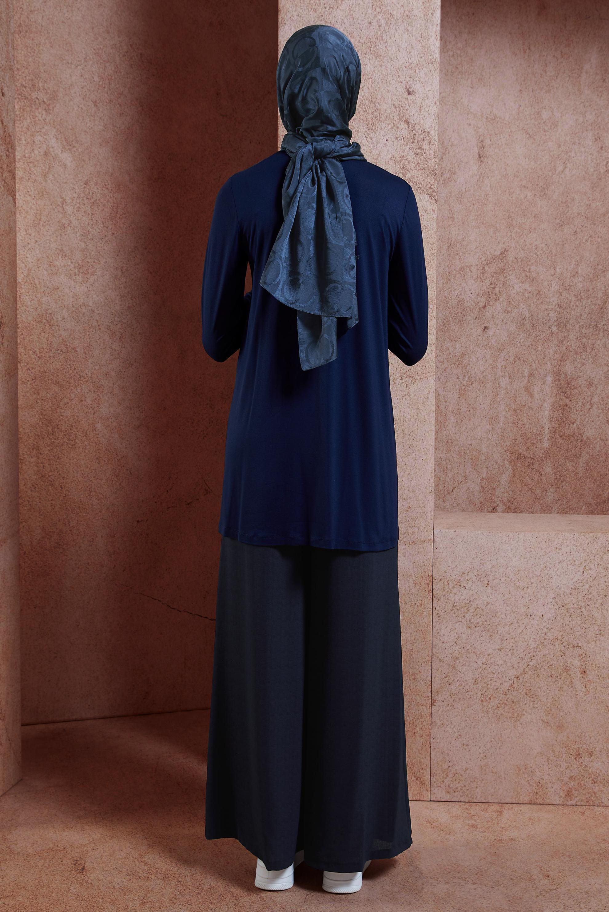 Hijab clothing NAVY BLUE CREW-NECK MODEST TUNIC 44788