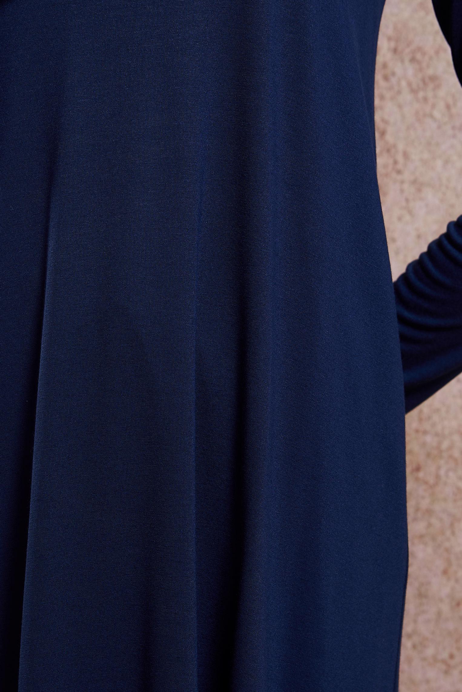 Hijab clothing NAVY BLUE CREW-NECK MODEST TUNIC 44788