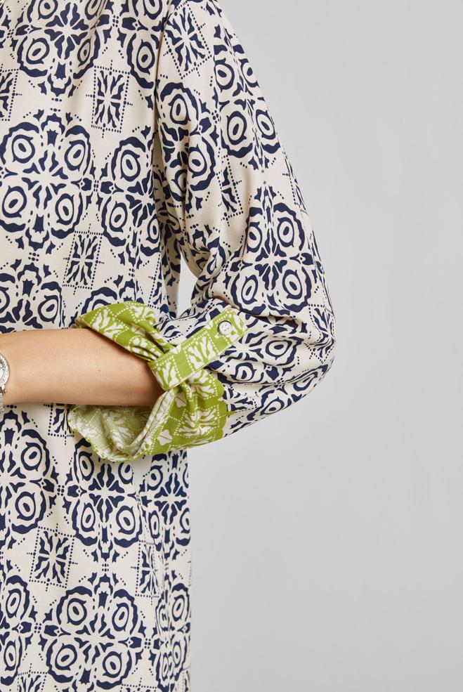 Hijab-Kleidung NAVY BLAU GEMUSTERTE TUNIKA 44803 - ALVİNA