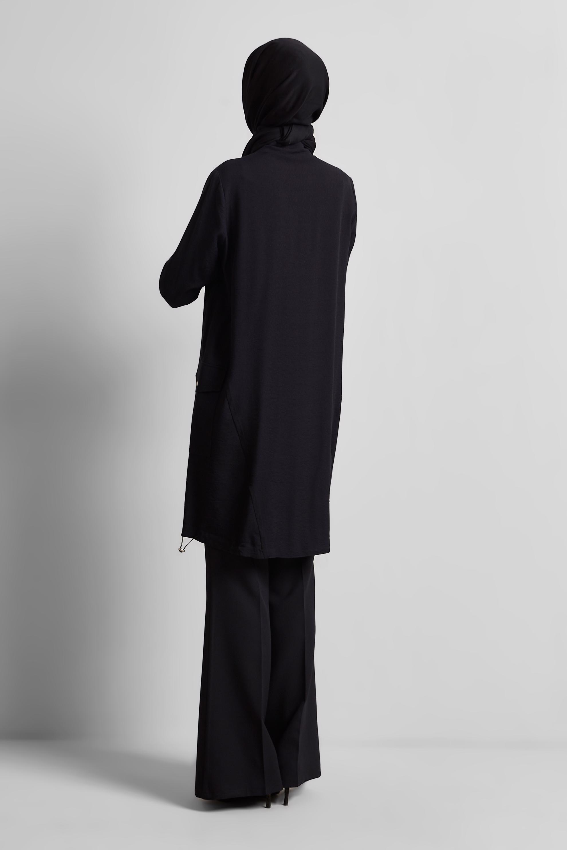 Tesettür giyim SİYAH BÜZGÜ DETAYLI TUNİK 44814