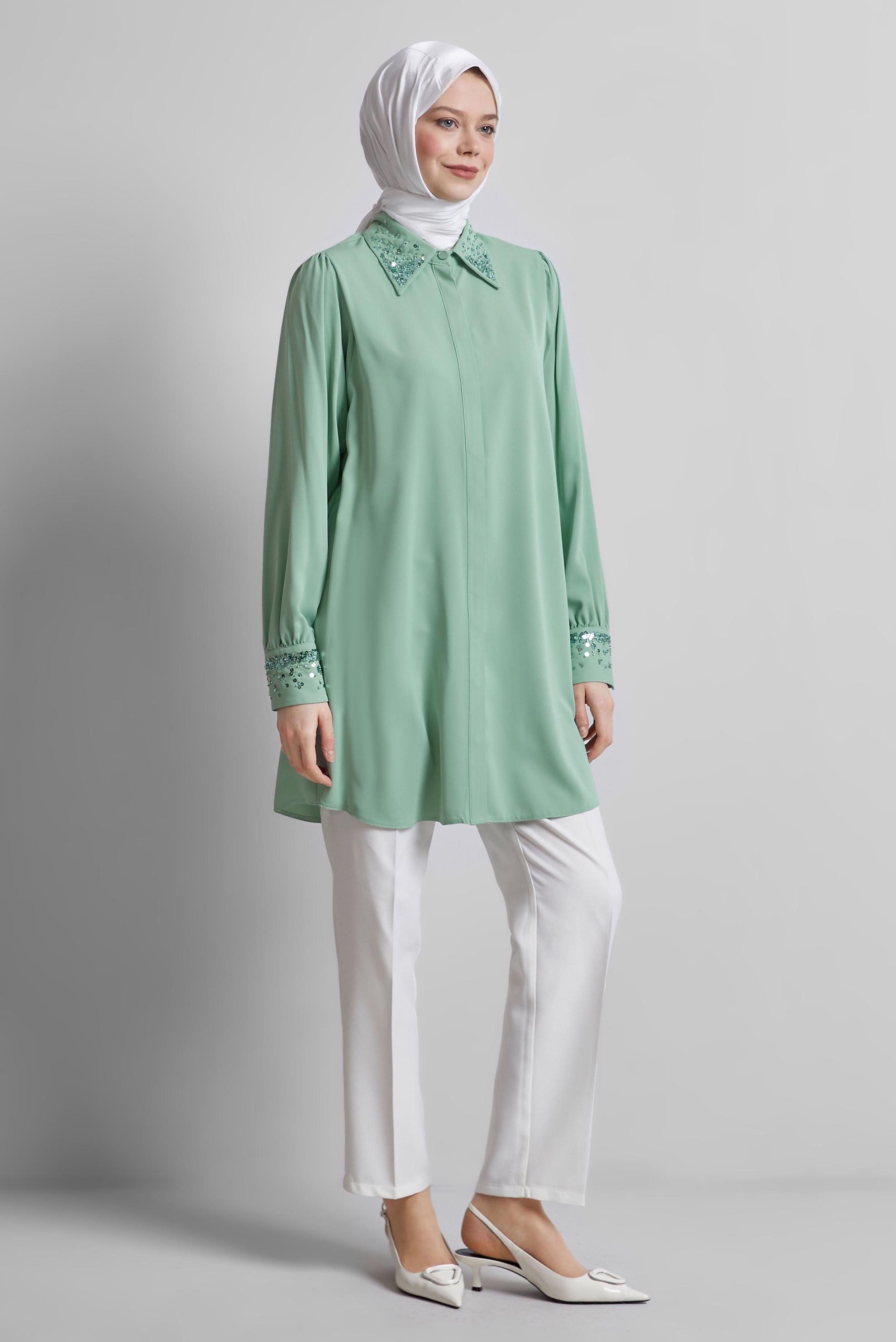 Tesettür giyim YEŞİL PUL BASKILI GÖMLEK TUNİK 45320