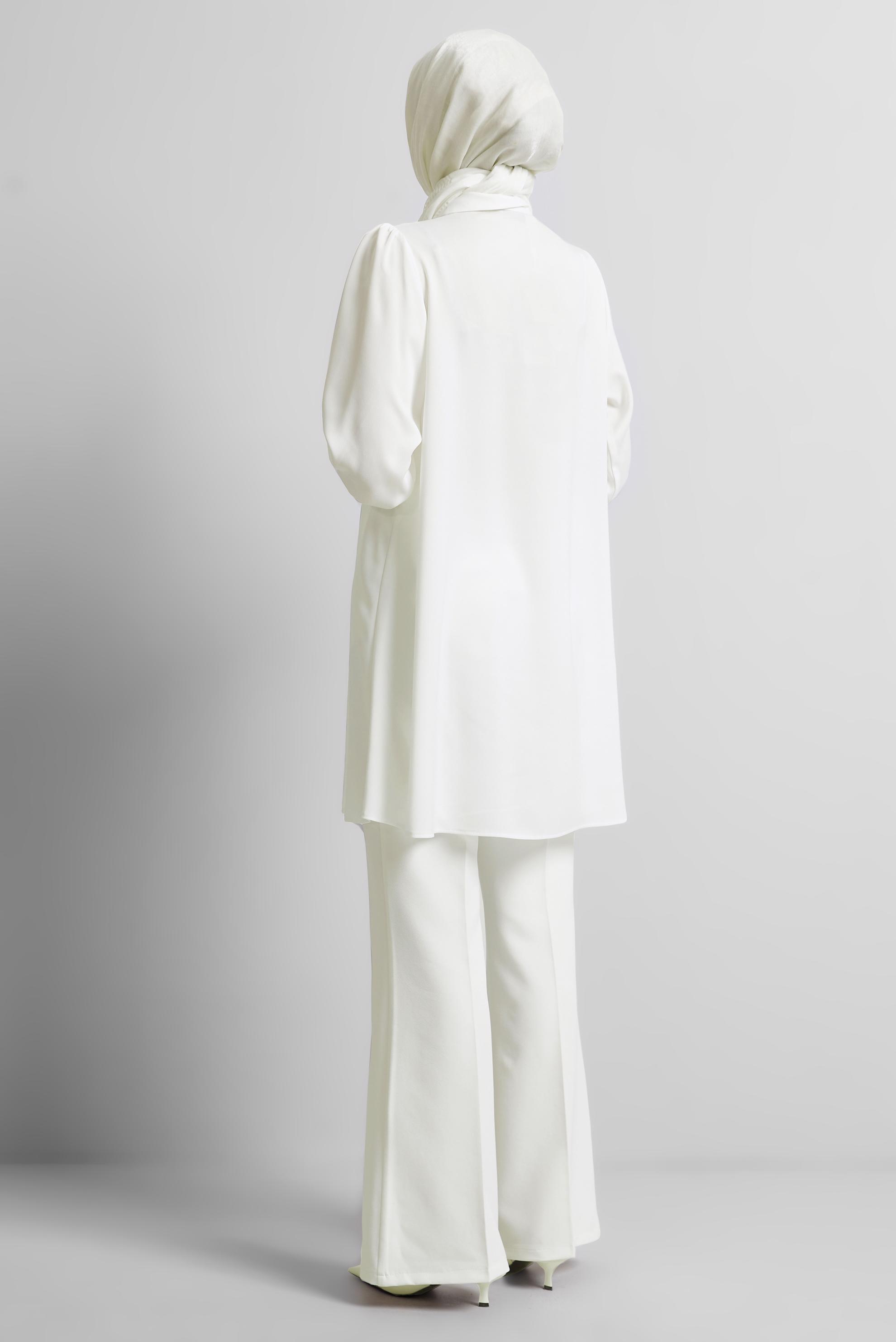 Tesettür giyim BEYAZ TAŞ DETAYLI SATEN TUNİK 45323