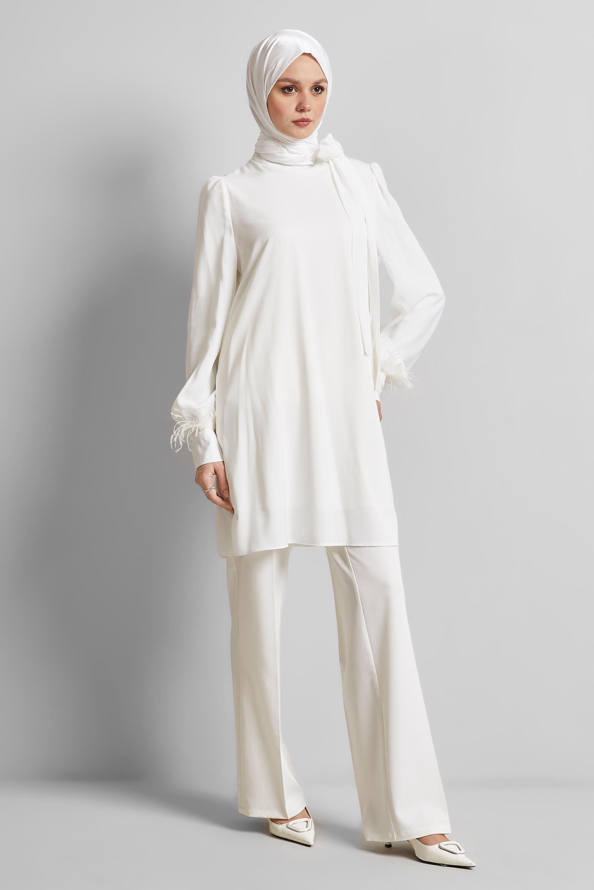 Tesettür giyim BEYAZ TÜY DETAYLI TUNİK 45324