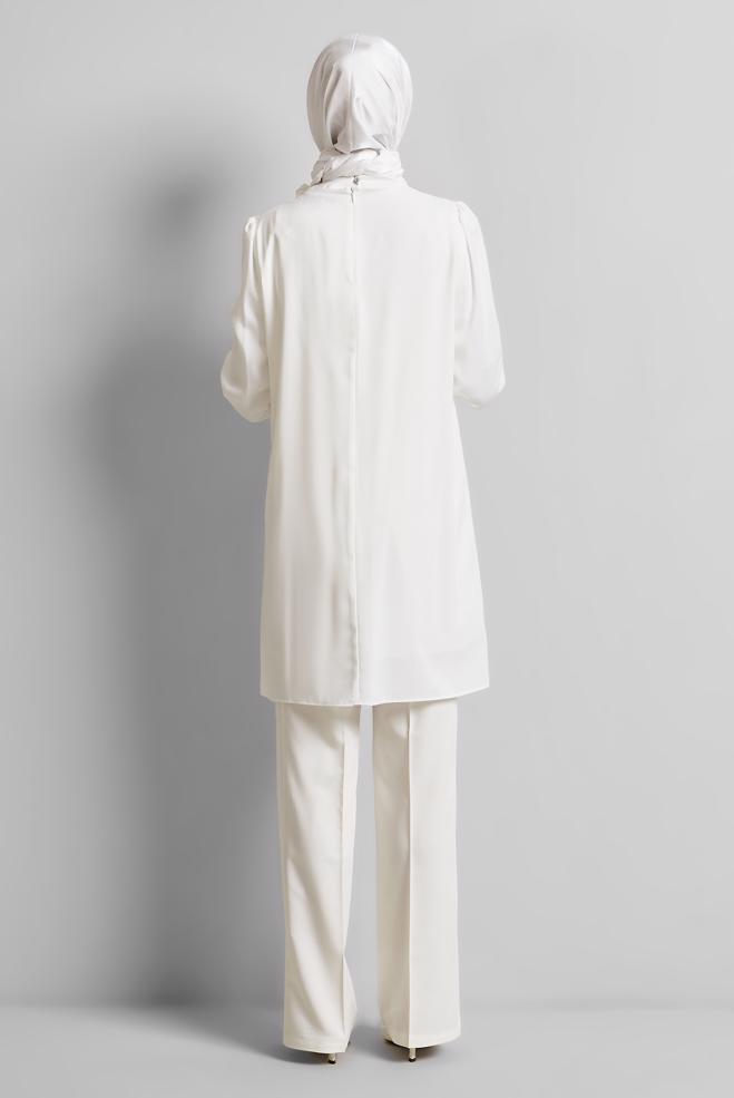 Tesettür giyim BEYAZ TÜY DETAYLI TUNİK 45324 - ALVİNA