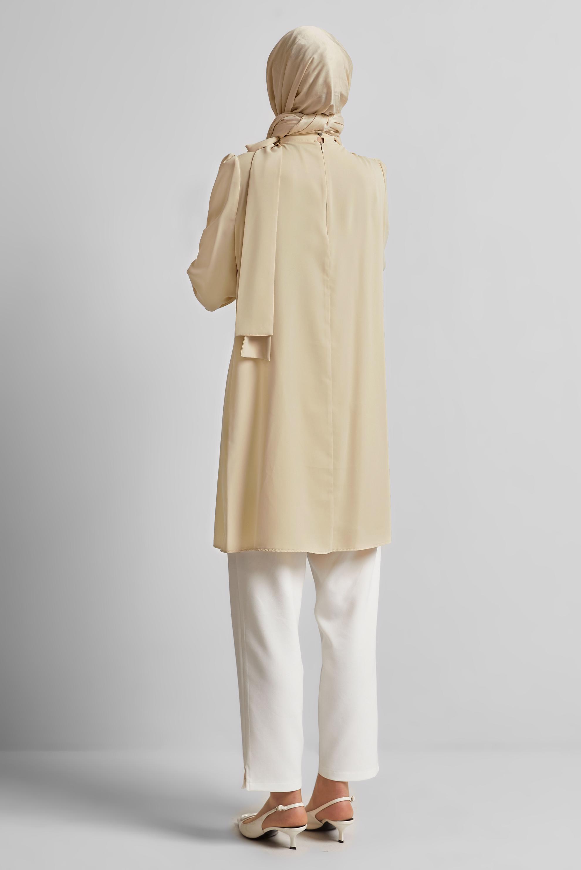 Tesettür giyim BEJ TÜY DETAYLI TUNİK 45324