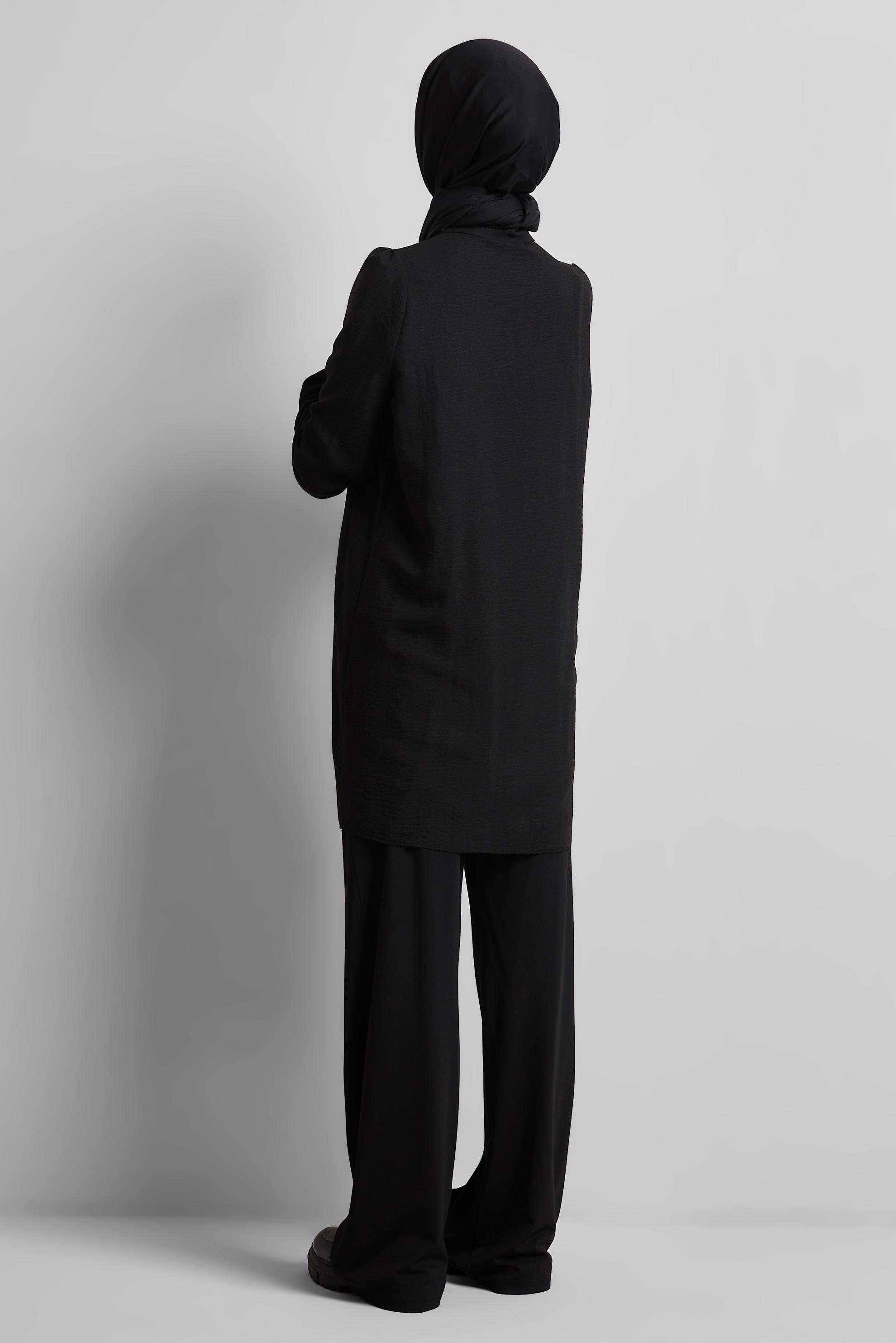 Tesettür giyim SİYAH İŞLEME DETAYLI TUNİK 45347