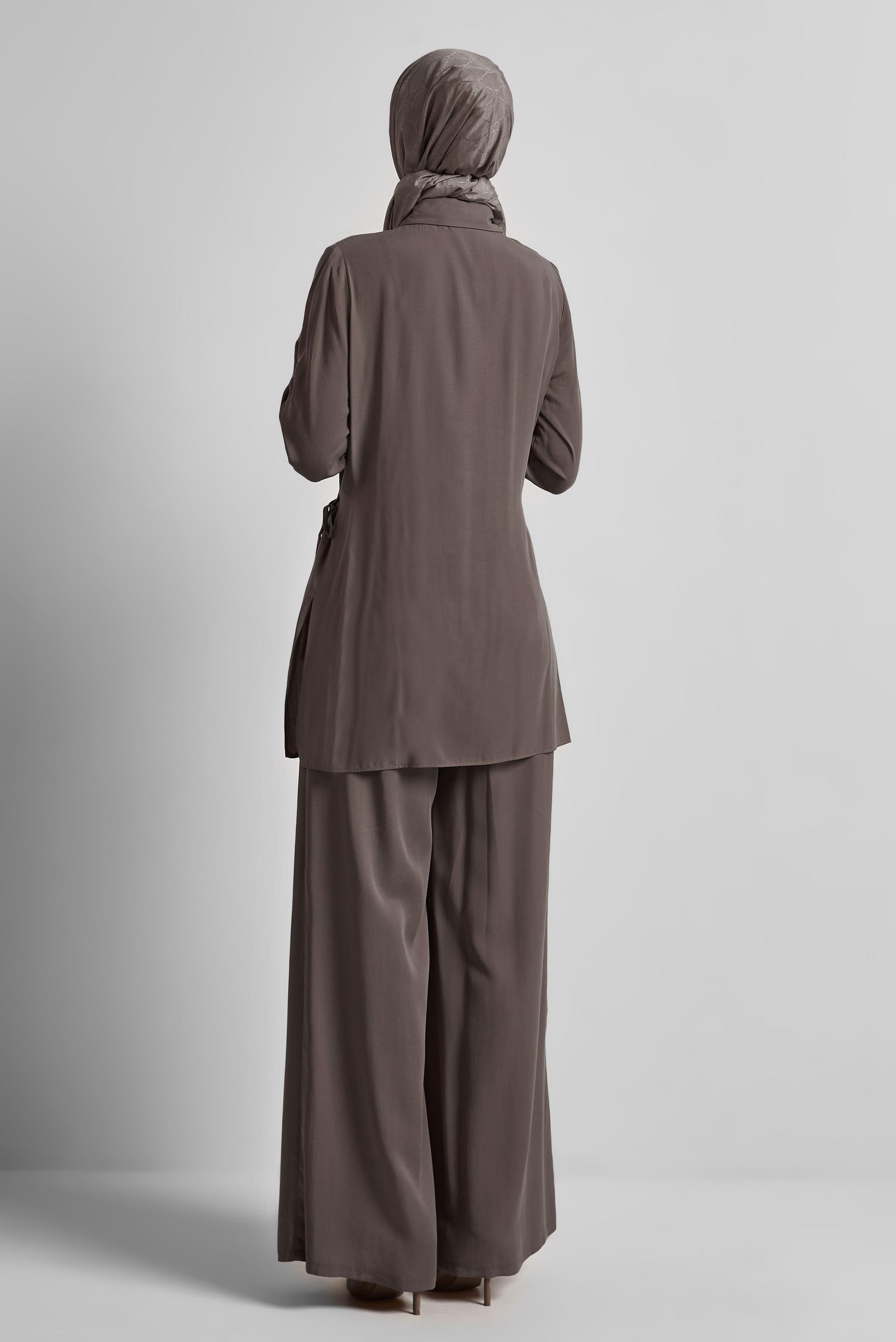 Tesettür giyim VİZON BAĞLAMA DETAYLI TUNİK 45352