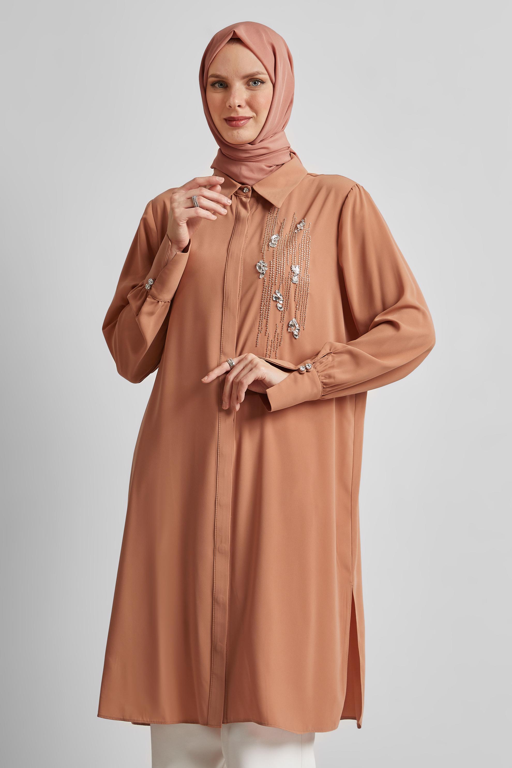Tesettür giyim KAHVE BONCUK DETAYLI TUNİK 45371
