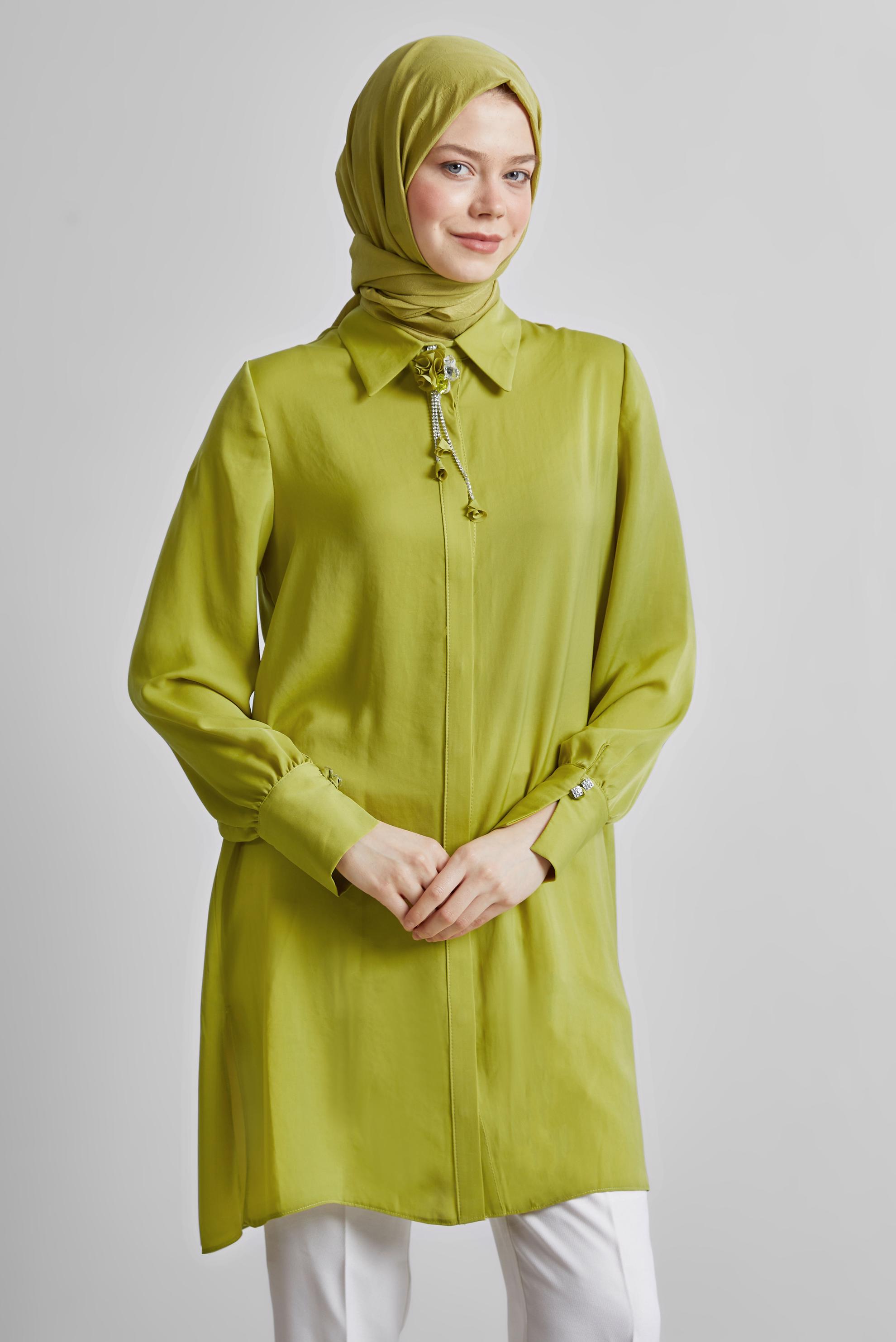 Tesettür giyim YEŞİL BROŞ DETAYLI TUNİK 45373