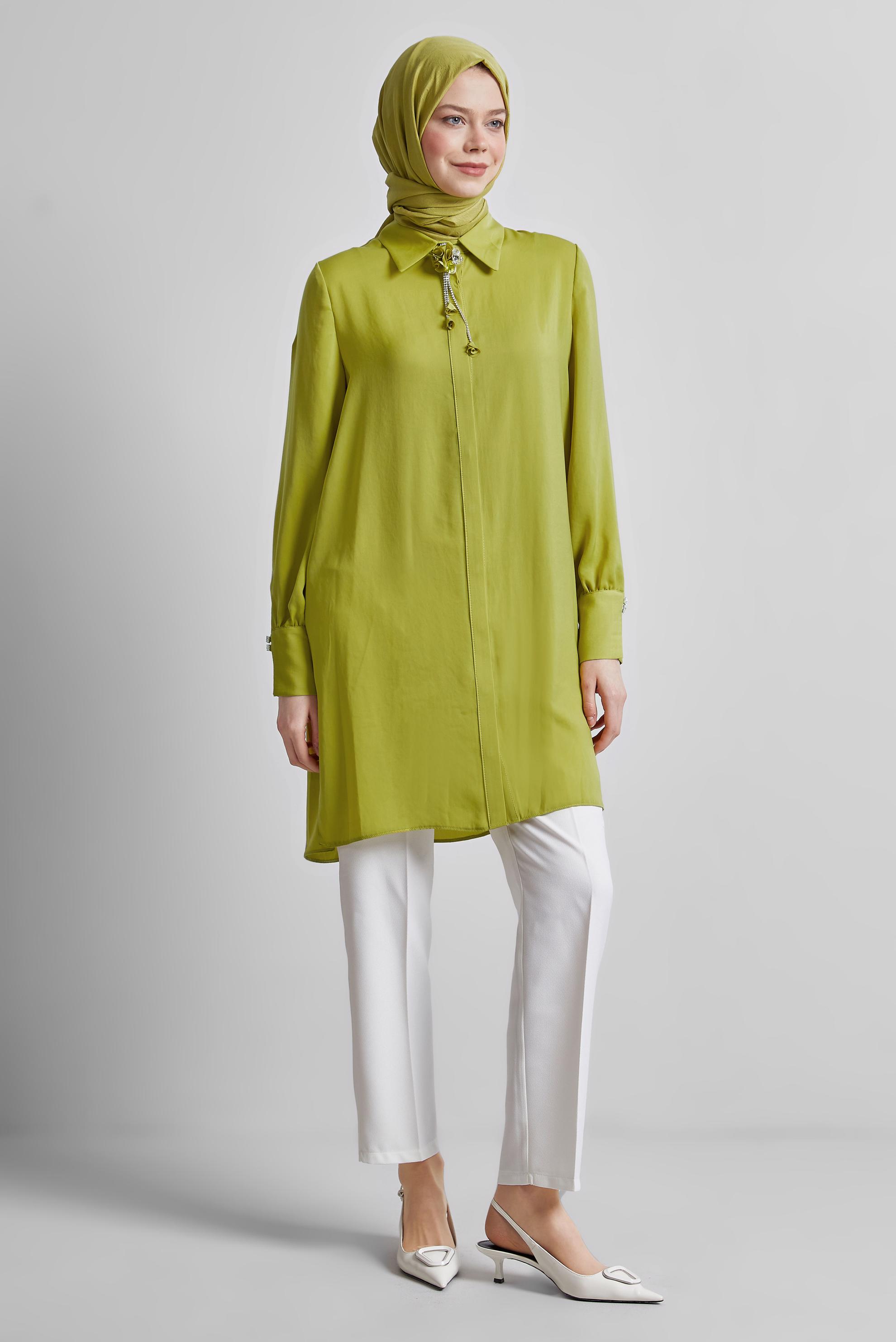 Tesettür giyim YEŞİL BROŞ DETAYLI TUNİK 45373