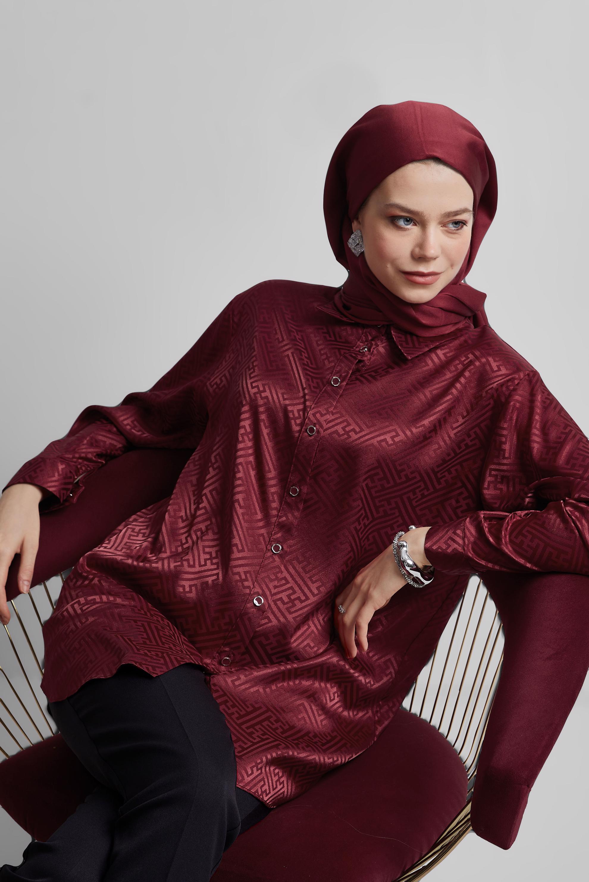 Tesettür giyim BORDO SATEN JAKAR TUNİK 45375