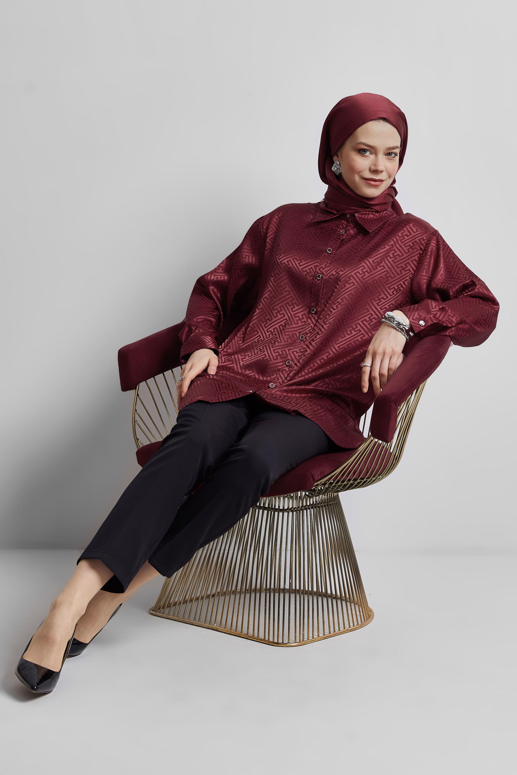 Tesettür giyim BORDO SATEN JAKAR TUNİK 45375
