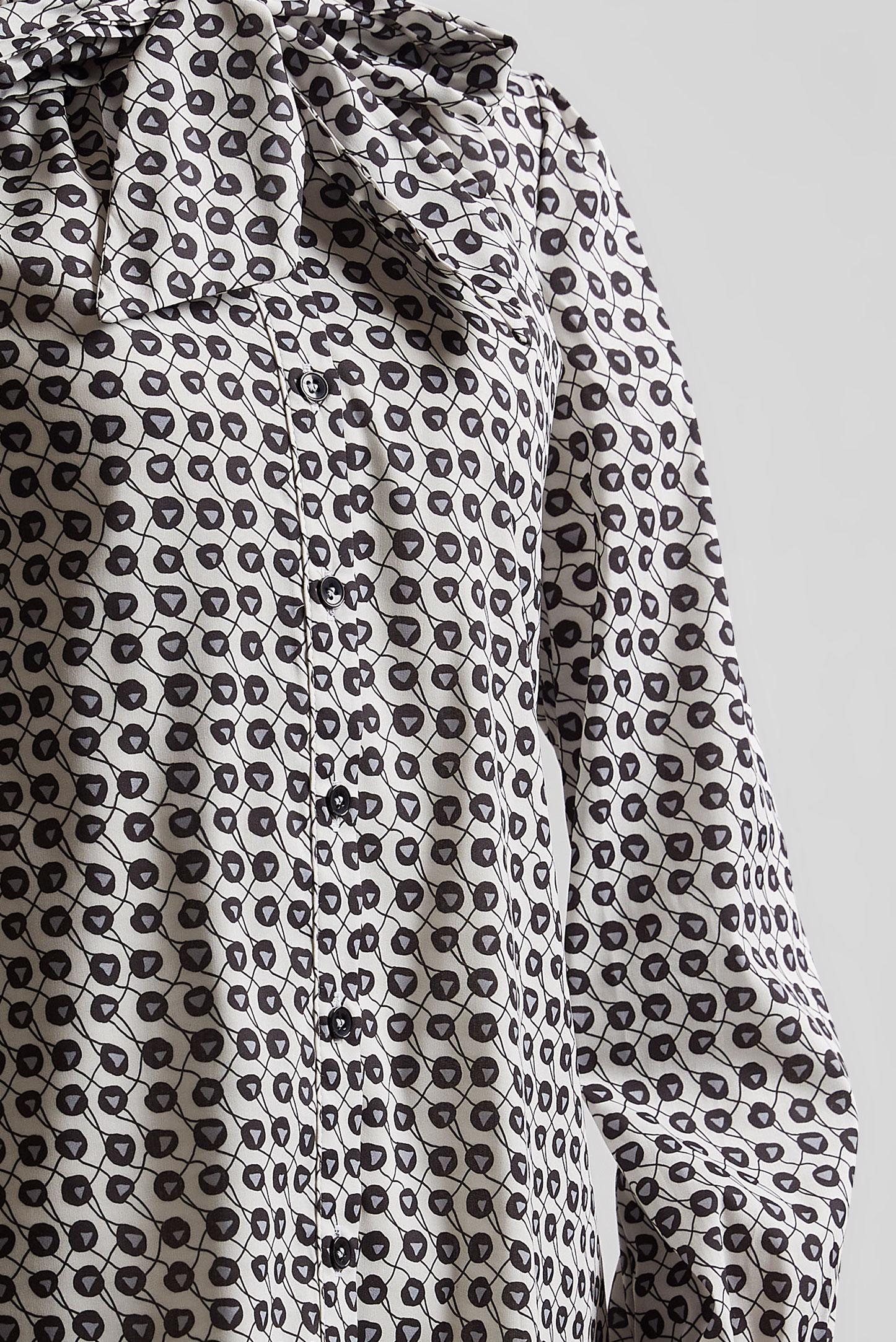 Tesettür giyim SİYAH DESENLİ TUNİK 45400