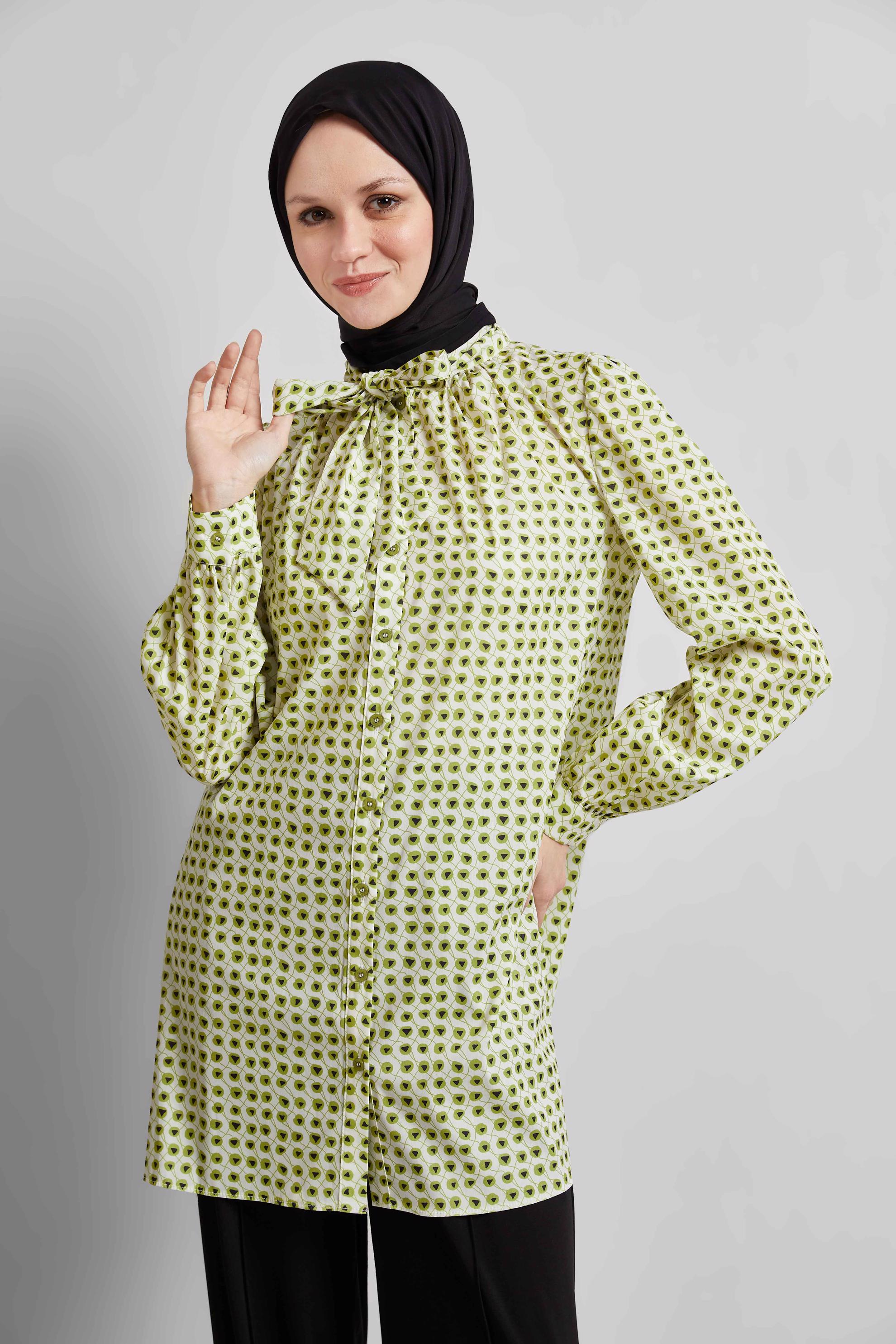 Tesettür giyim YEŞİL DESENLİ TUNİK 45400