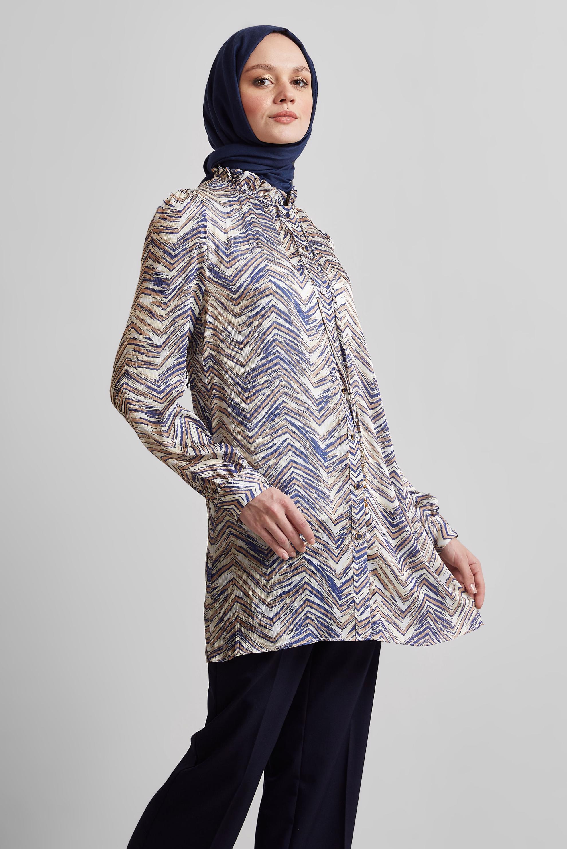 Tesettür giyim LACİVERT DESENLİ SATEN TUNİK 45401