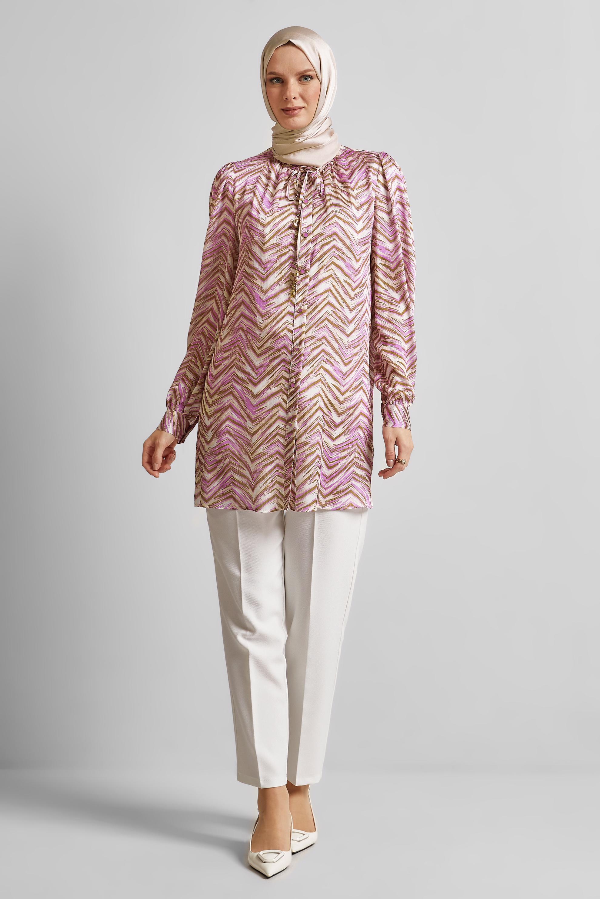 Tesettür giyim PEMBE DESENLİ SATEN TUNİK 45401