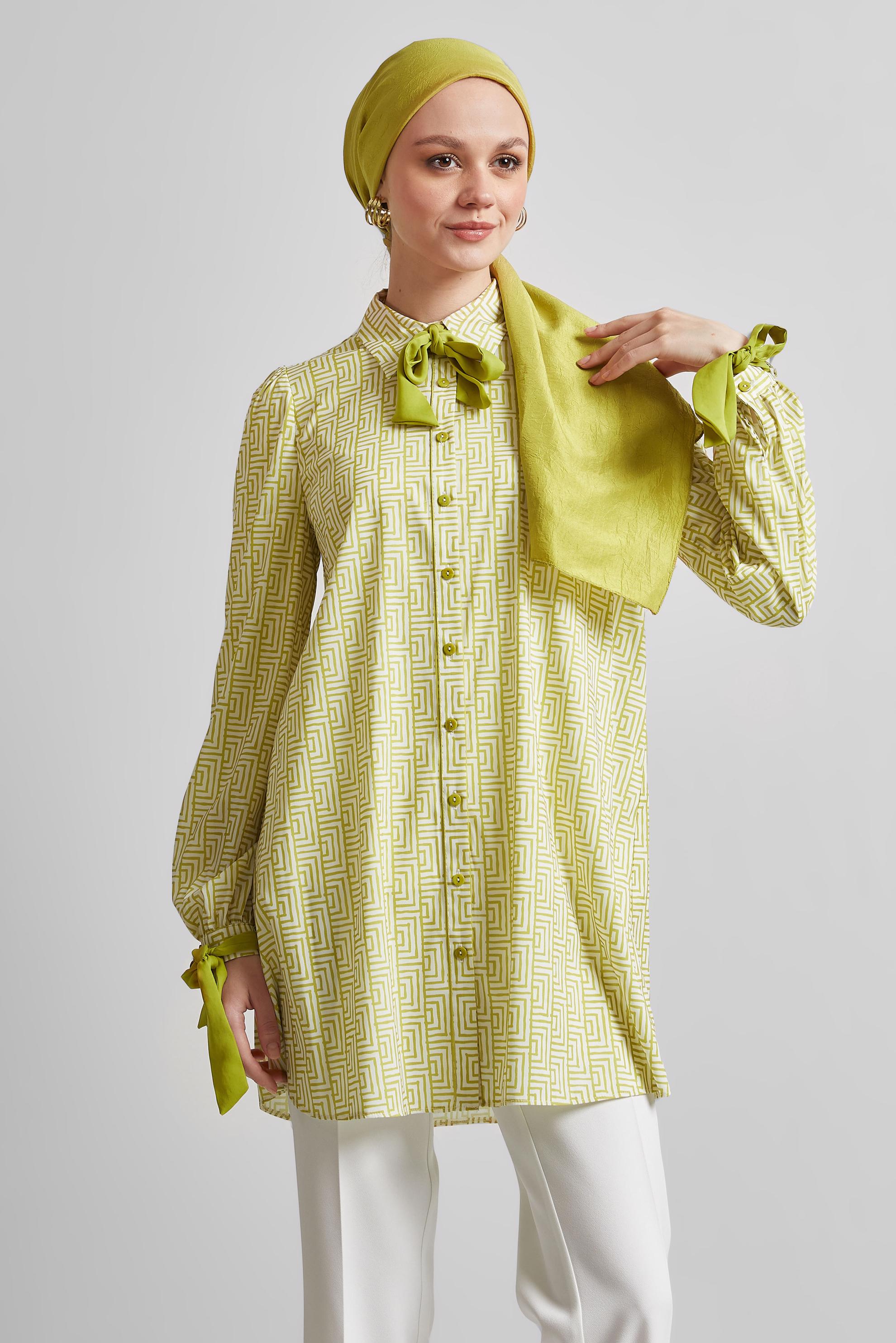 Tesettür giyim YEŞİL DESENLİ TUNİK 45417	