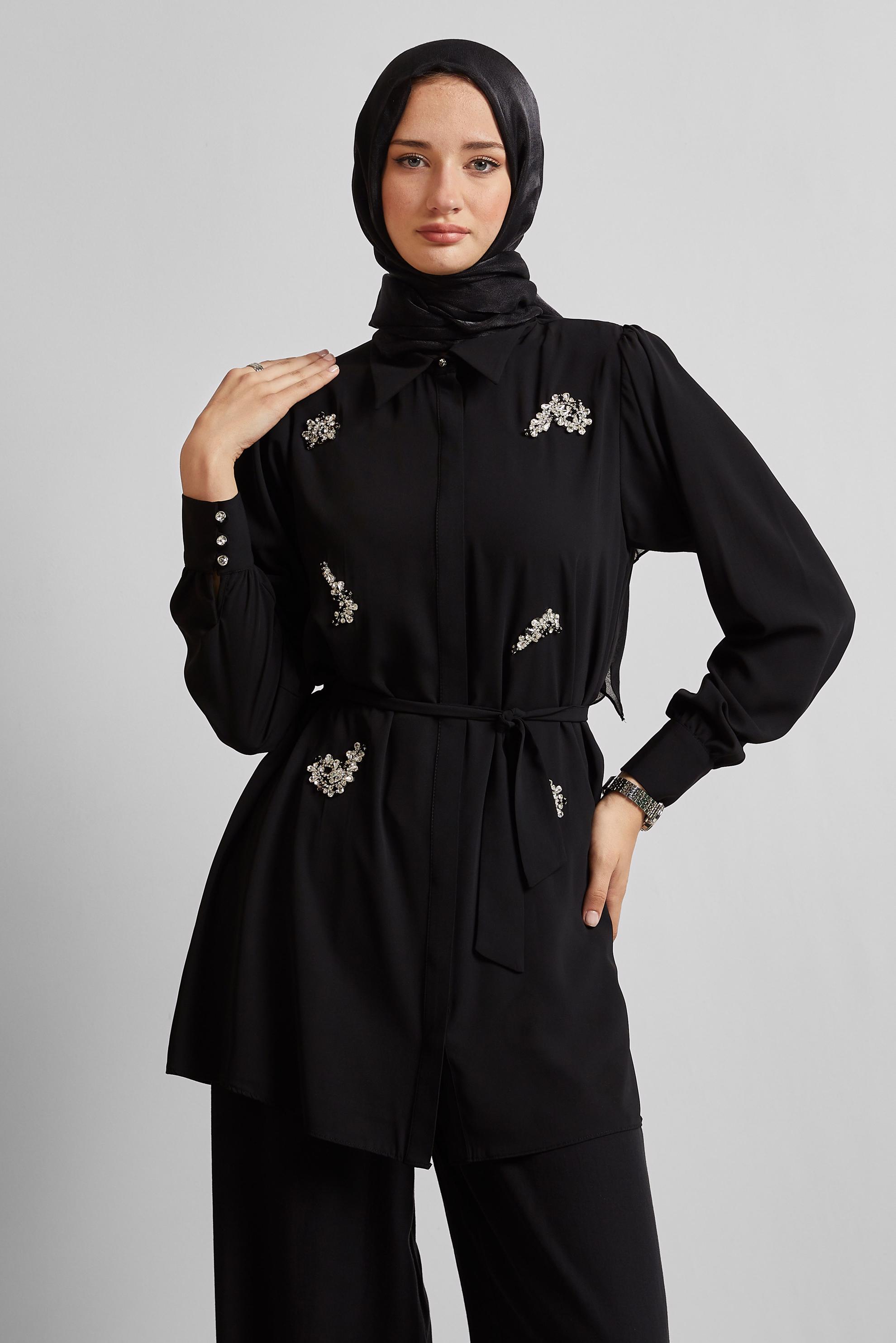 Tesettür giyim SİYAH TAŞ BASKILI TUNİK 45487