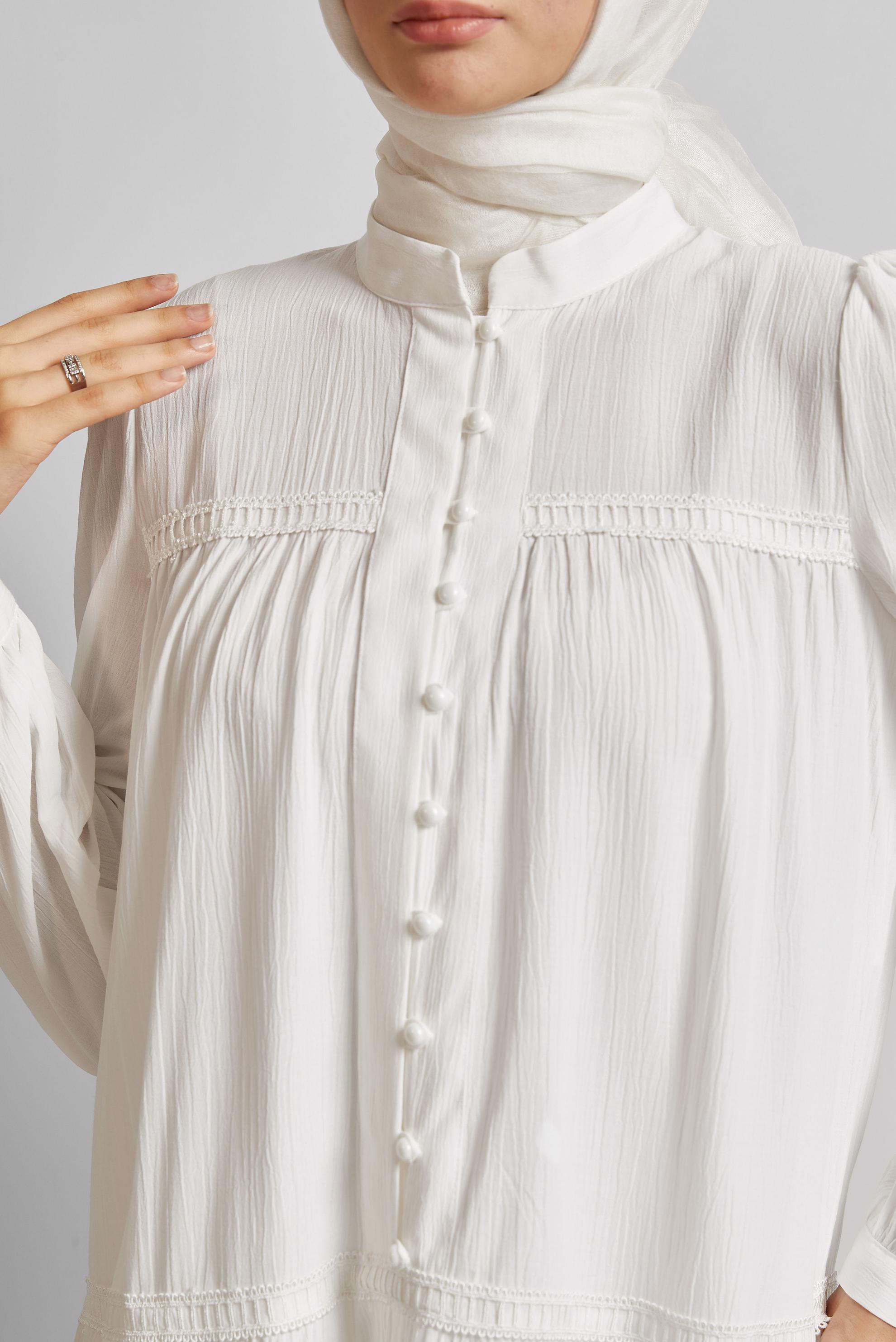 Tesettür giyim BEYAZ VOLAN DETAYLI TUNİK 45493